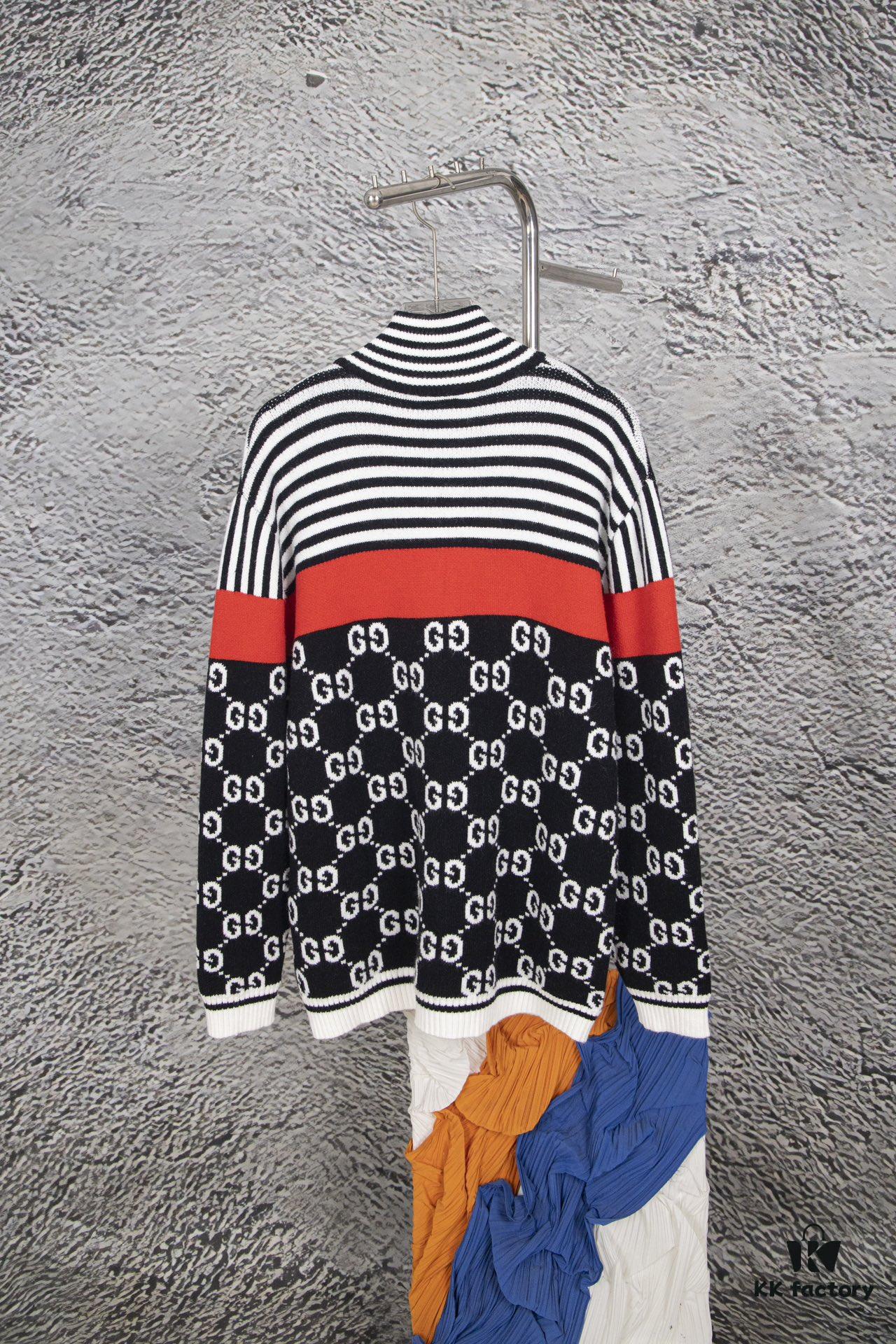 69312d93908475d562cd96dd GUCCI Color-Block Ribbed Knit Zip-Up Cardigan, Unisex Design, High-Density Wool Blend, Smooth and Soft Fabric, Premium Craftsmanship