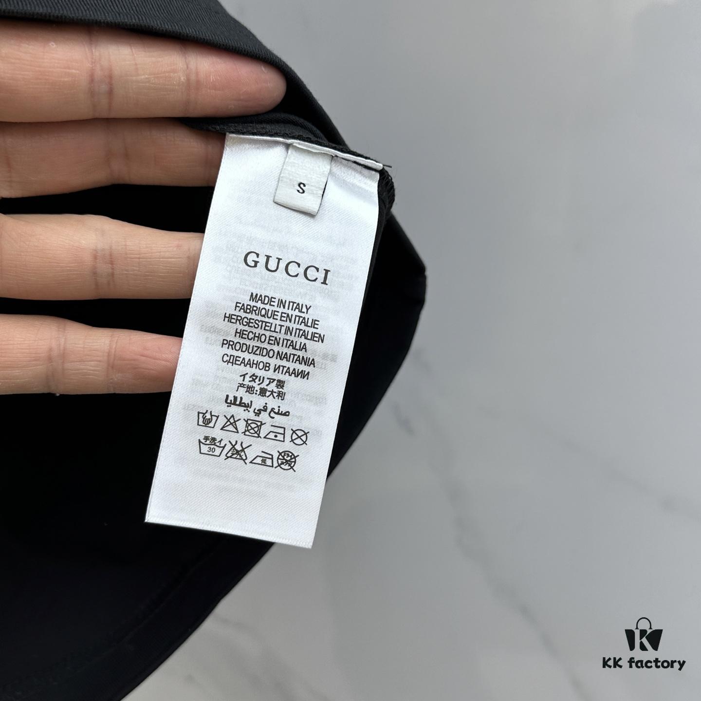 69312e55908475d562cd9723 Gucci 2025 FW Spring/Summer New Arrival Round Neck T-Shirt for Layering or Outerwear, 3D Logo Micro-Oversized Short-Sleeve Tee Made of 260g Active Cotton