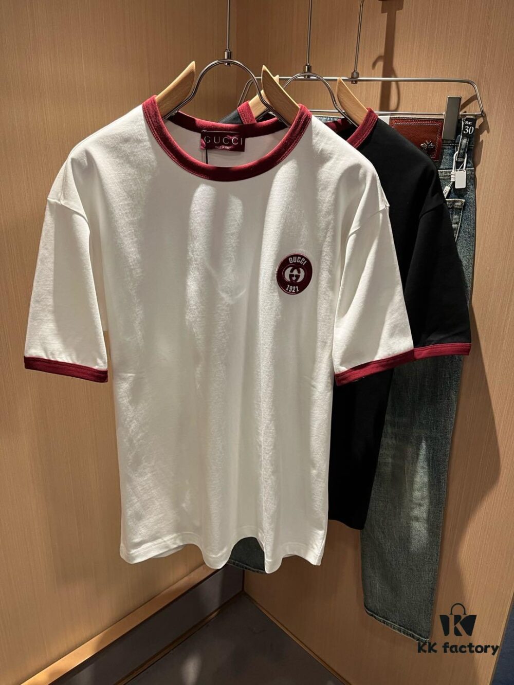 69312e5b908475d562cd9724 Gucc* Gu Family 2025 Spring/Summer New Unisex Couple's Casual Loose Cotton Crew Neck Short Sleeve T-Shirt