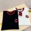 69312e9a908475d562cd9741 Gucci 2025 Spring/Summer New Short Sleeve T-Shirt! Runway-Inspired Fashion Casual Tee with Signature Logo Design! Premium 100% Cotton Fabric, Soft and Skin-Friendly Texture, Exceptionally Comfortable and Breathable Wear. Unisex Couple's Style Redefines Contemporary Fashion. Distinct from Market Versions, Complete with Three Authentic Labels, High-End Collection for Men and Women. Size: S to XL