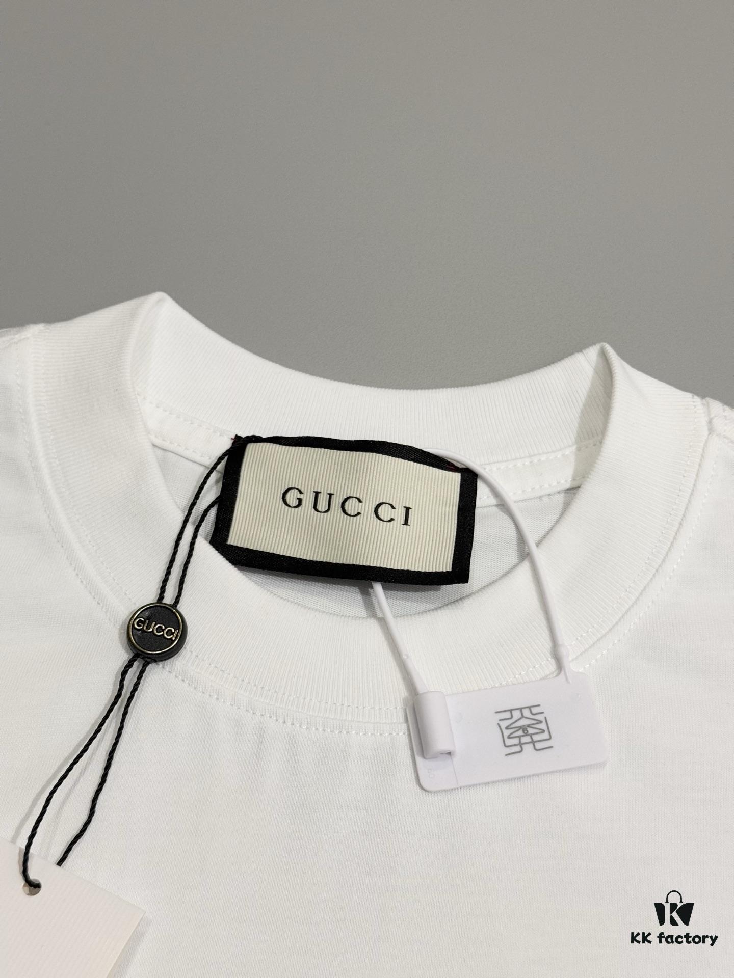 69312f02908475d562cd9765 Gucci Double G Embroidered Pocket Short-Sleeve T-Shirt Classic Versatile Youthful Style