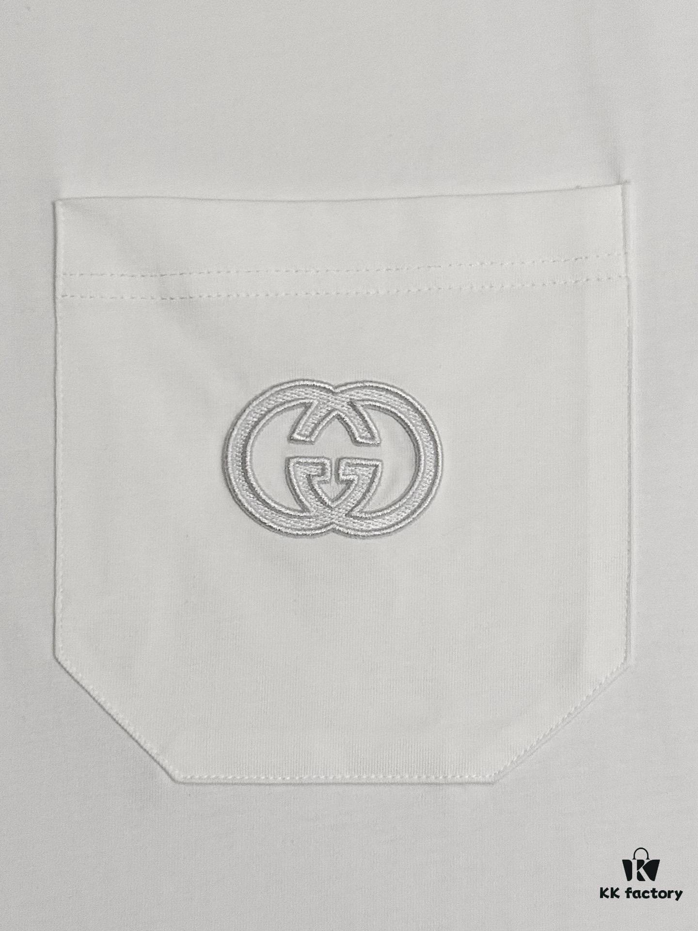 69312f04908475d562cd9766 Gucci Double G Embroidered Pocket Short-Sleeve T-Shirt Classic Versatile Youthful Style