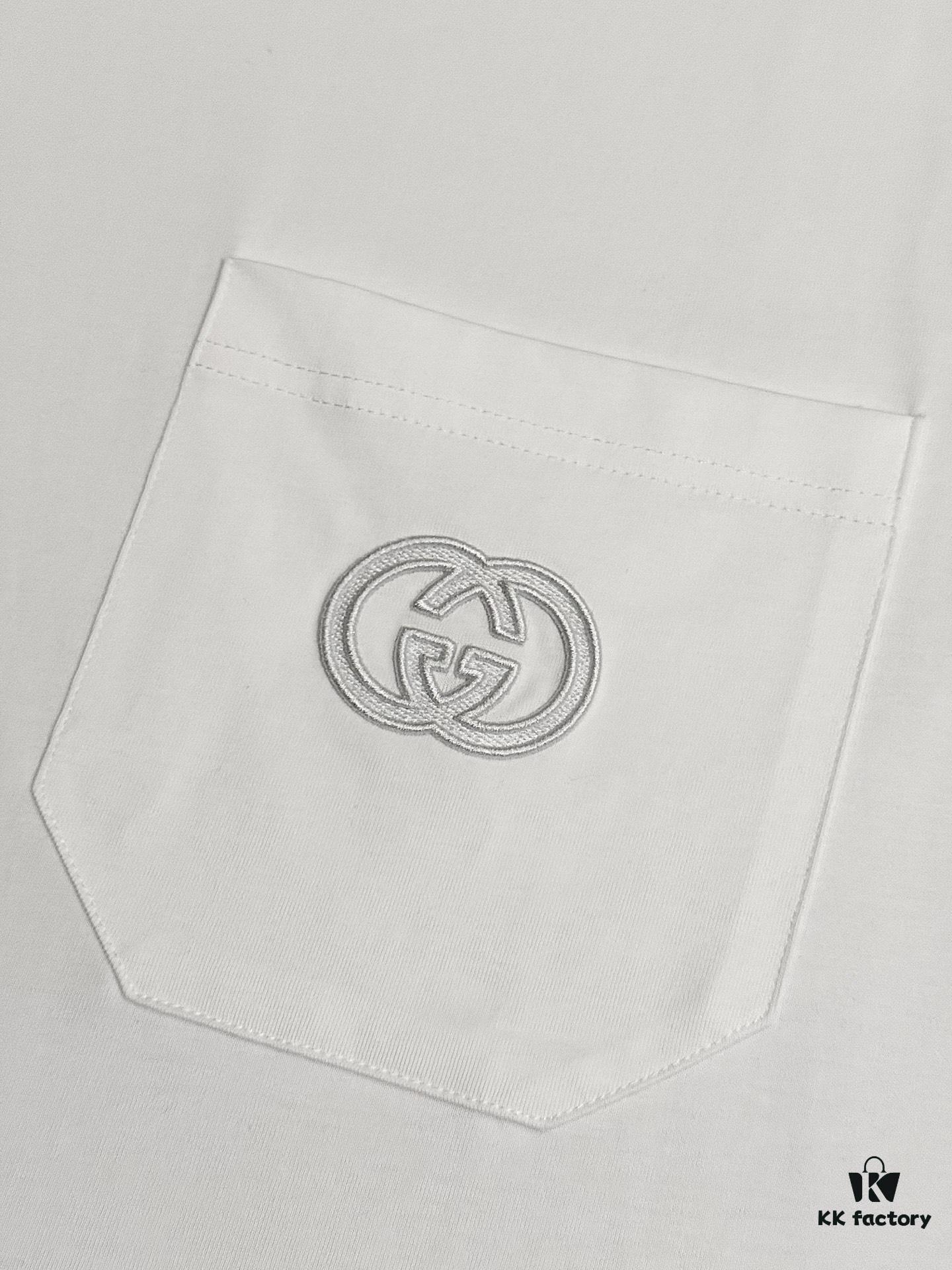 69312f07908475d562cd9767 Gucci Double G Embroidered Pocket Short-Sleeve T-Shirt Classic Versatile Youthful Style