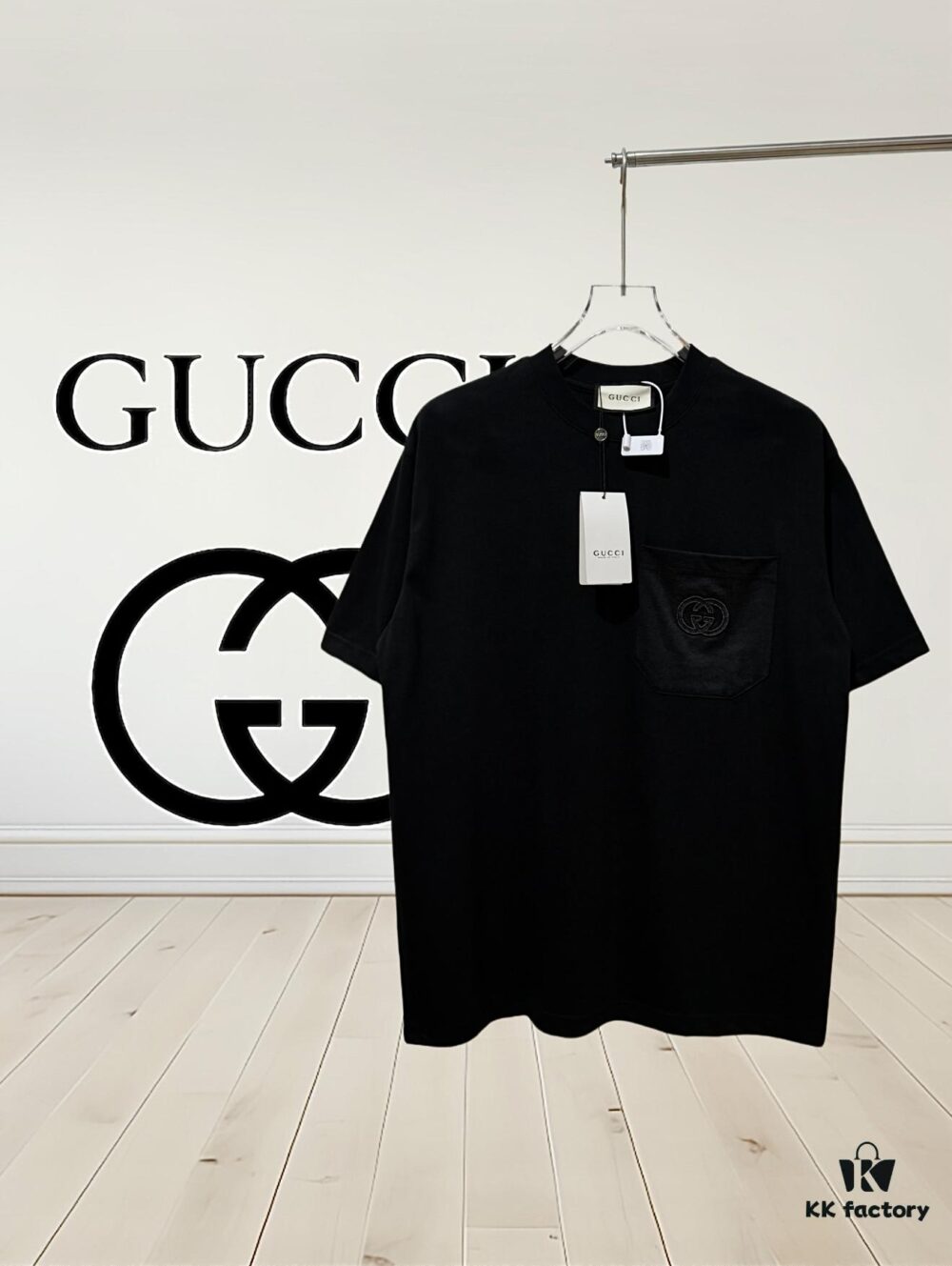 69312f14908475d562cd976b Gucci Logo Embroidered Patch Pocket Sleeveless T-Shirt Classic Stylish Youthful Cotton Top Unisex