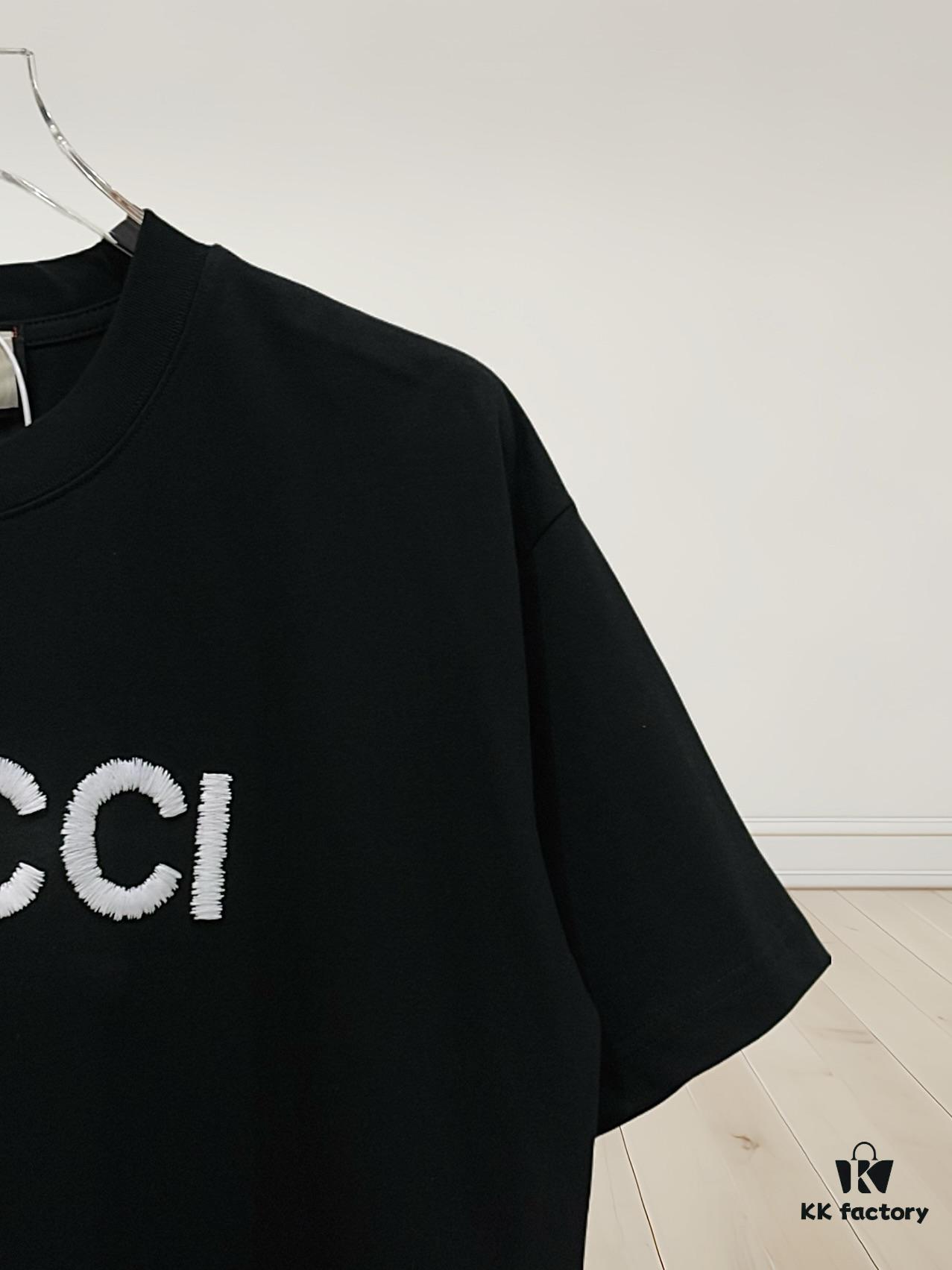69312fca908475d562cd9791 High-End Gucci Round Neck Short Sleeve T-Shirt with Front and Back High-Stitch Embroidered Logo, 280g Double-Yarn Premium Combed Cotton, Pre-Shrunk Washed Fabric, No Deformation, Unisex Design, Official Website Details, Three Labels Included, Moisture-Proof Paper Packaging, Distinct from Market Standard Products, Comfortable Fit with OXS Silhouette