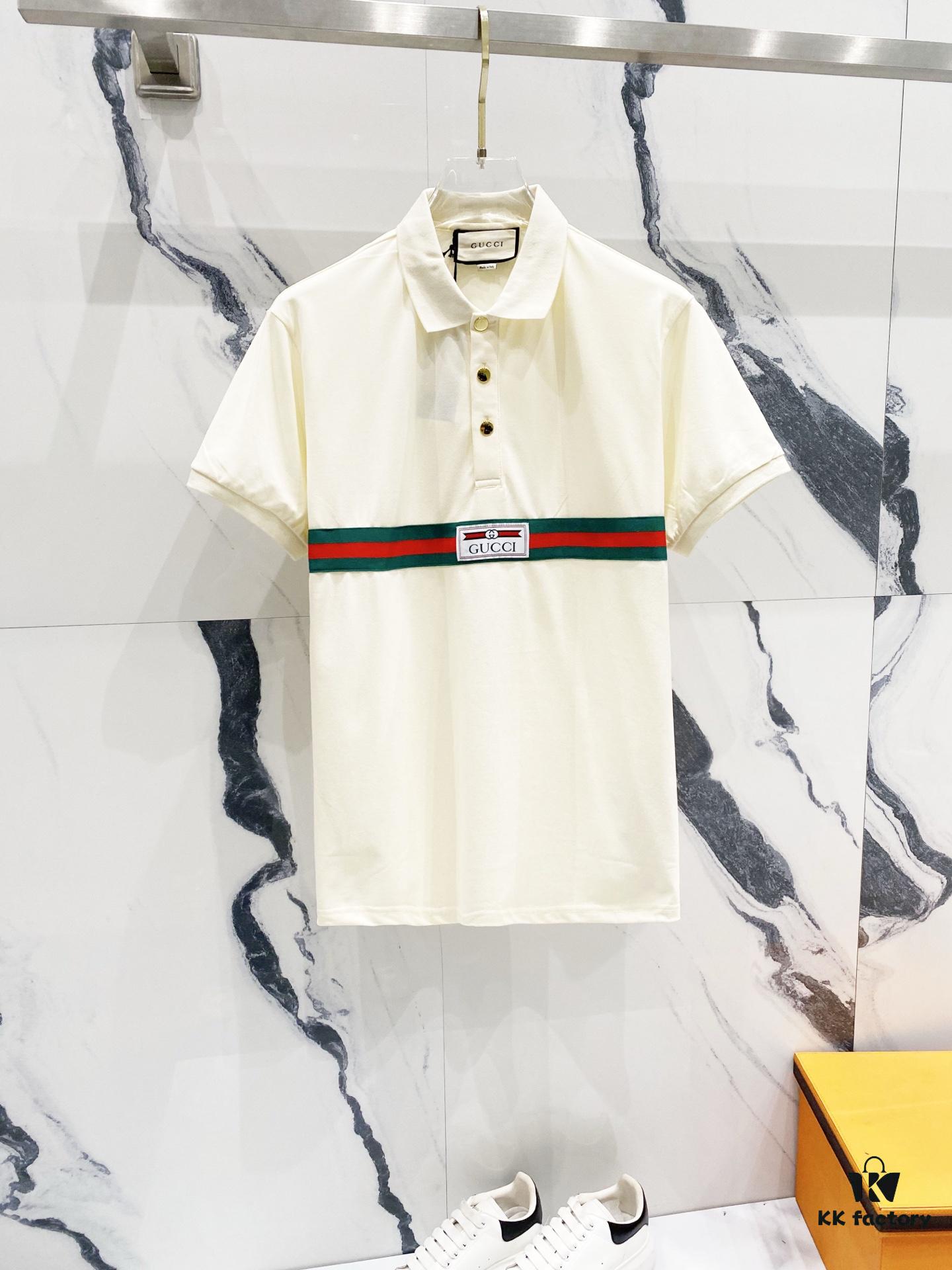69313061908475d562cd97b2 GUCCI Lapel Polo Shirt with Red and Green Logo Belt Design