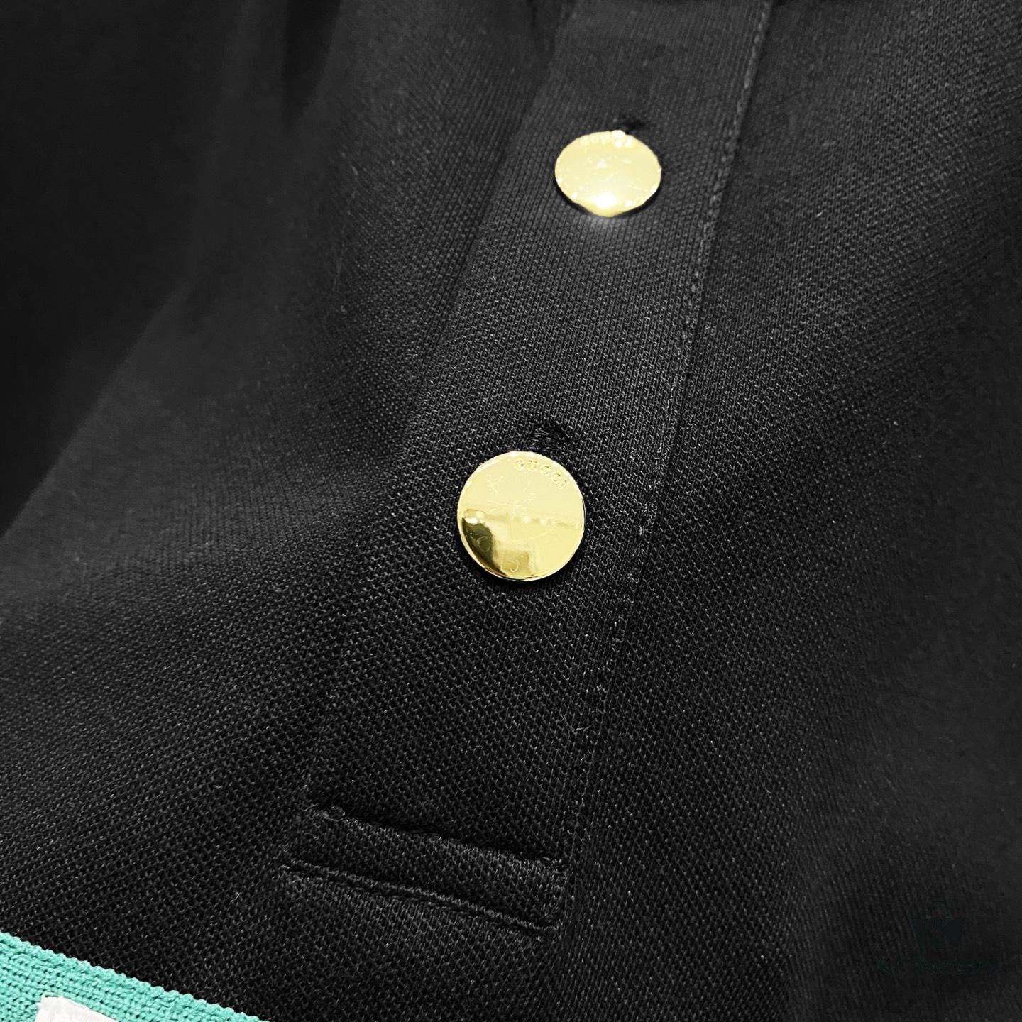 693130ac908475d562cd97c0 GUCCI Men's Polo Shirt with Notched Collar and Red-Green Web Stripe Logo Design