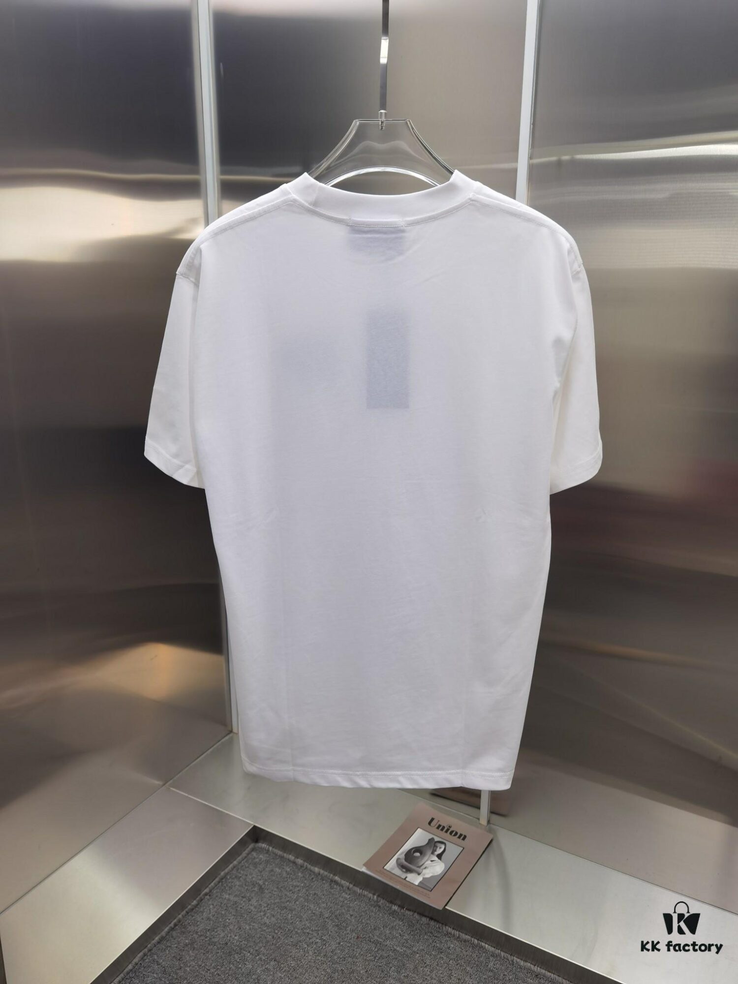 69313468908475d562cd9895 Gucci Embroidered Short Sleeve T-Shirt (Top Quality Version, Different from Standard Stock)
