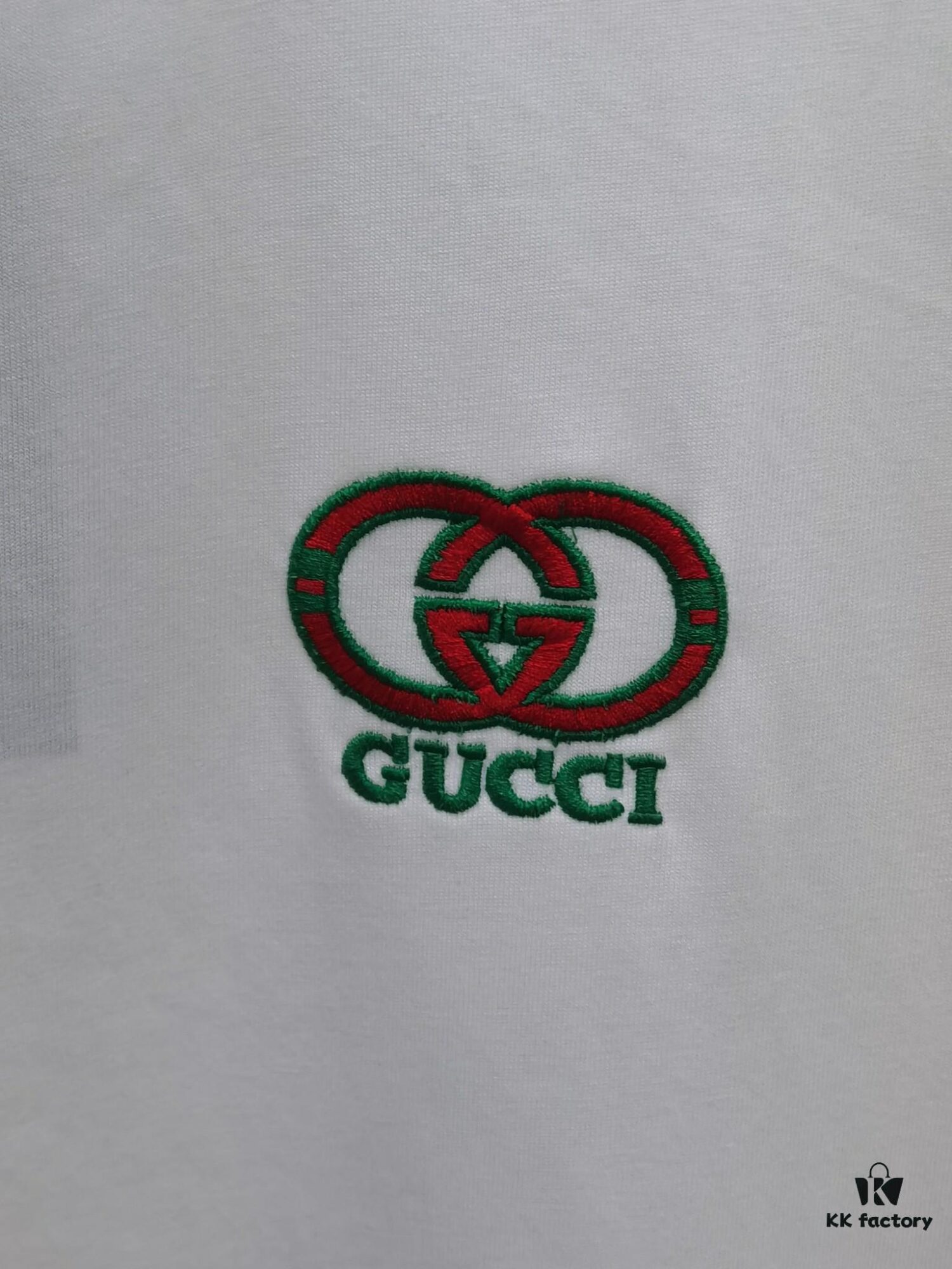 69313476908475d562cd9898 Gucci Embroidered Short Sleeve T-Shirt (Top Quality Version, Different from Standard Stock)