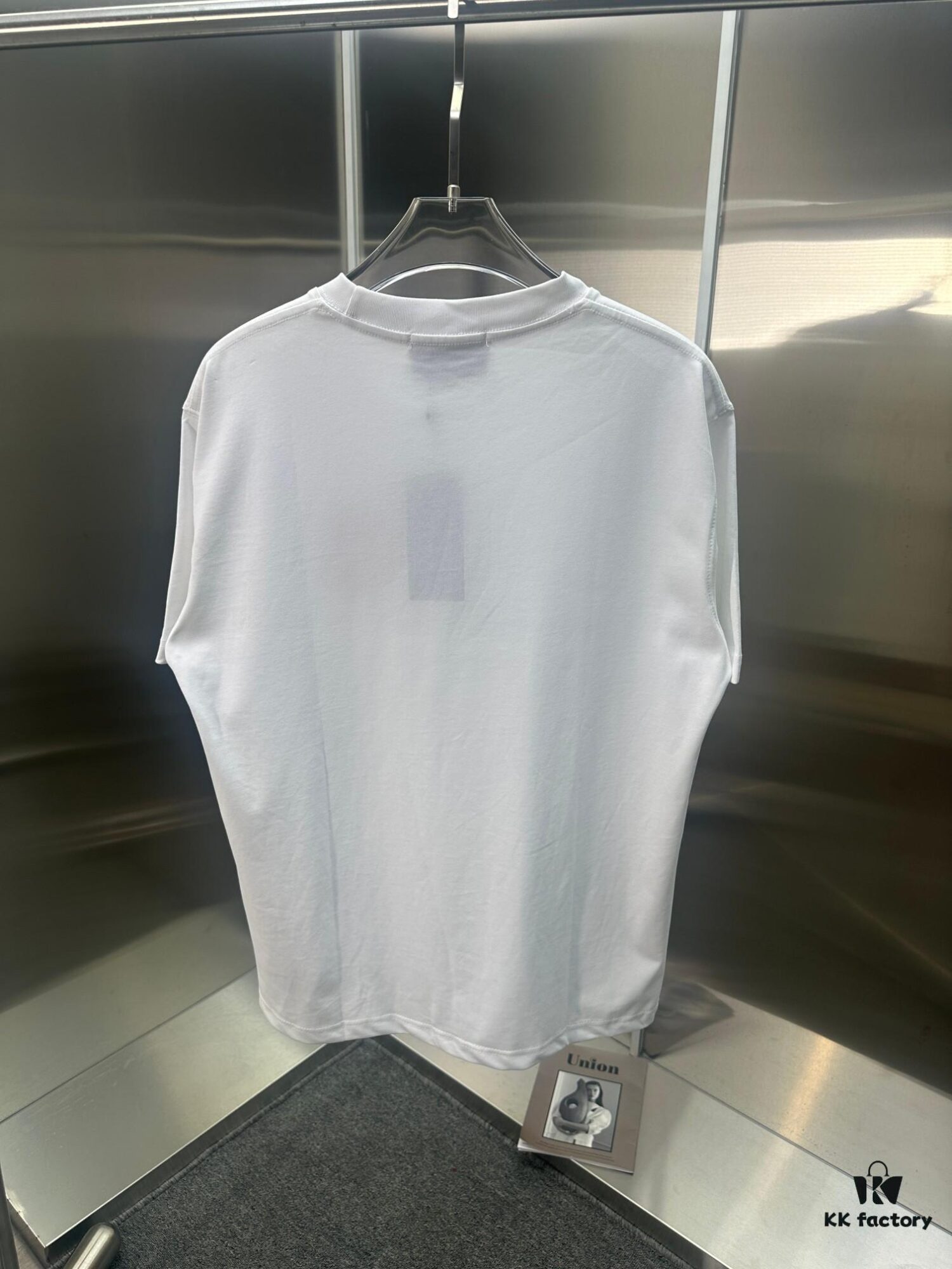 693134b8908475d562cd98ab Gucci Embroidered Short Sleeve T-Shirt (Top Quality Version, Different from Standard Stock)