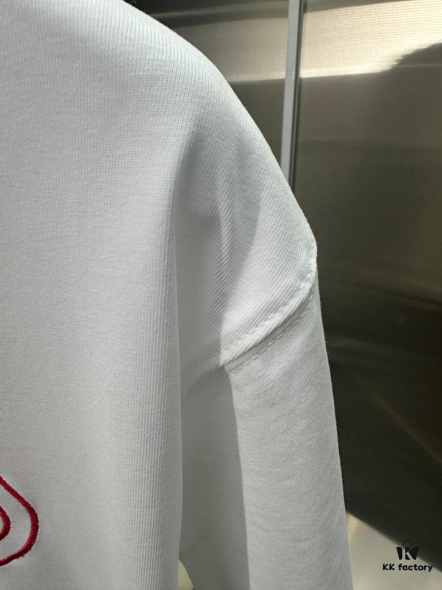 693134ba908475d562cd98ac Gucci Embroidered Short Sleeve T-Shirt (Top Quality Version, Different from Standard Stock)