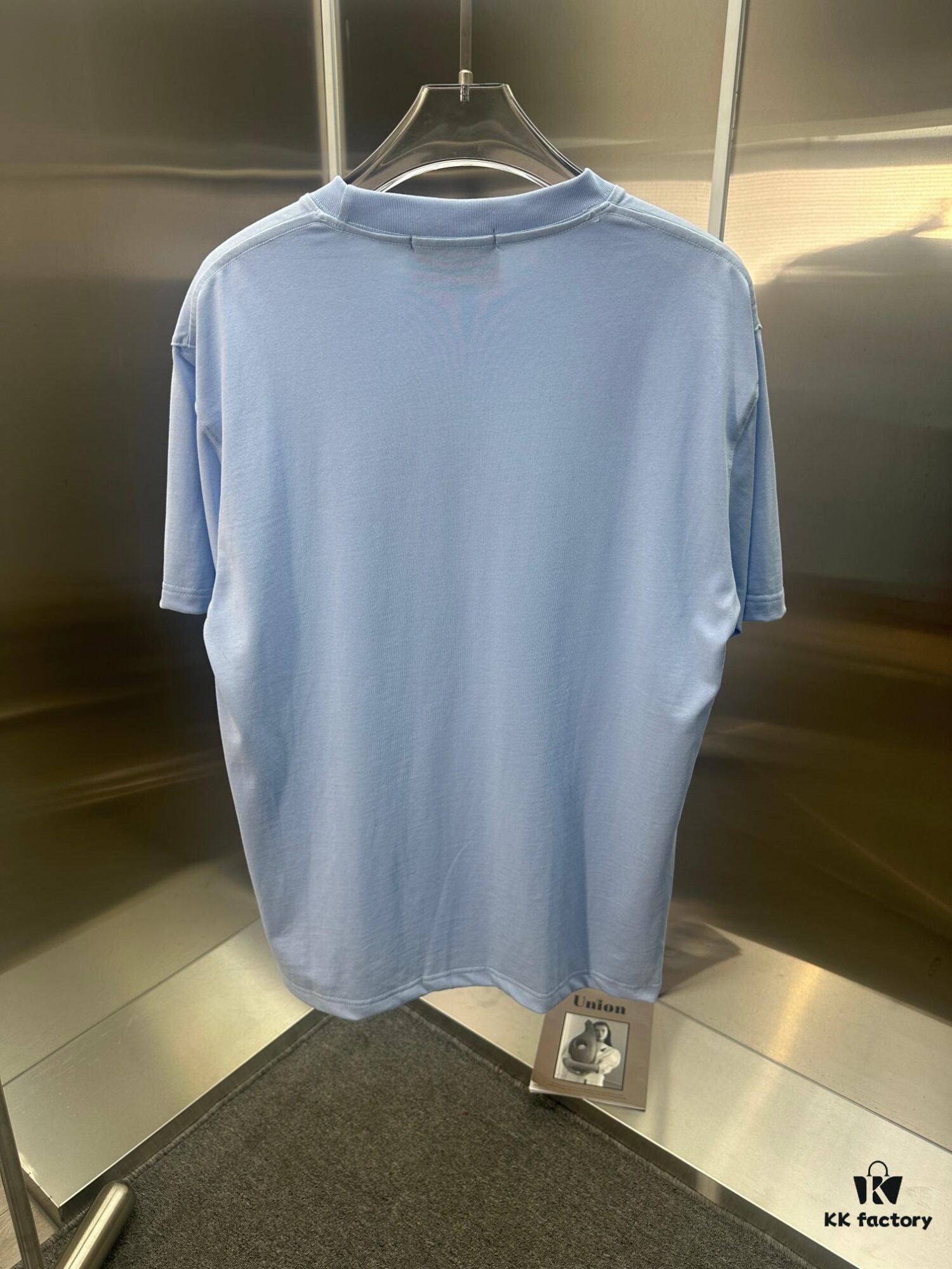 693134d0908475d562cd98b4 Gucci Embroidered Short Sleeve T-Shirt (Top Quality Version, Different from Standard Stock)