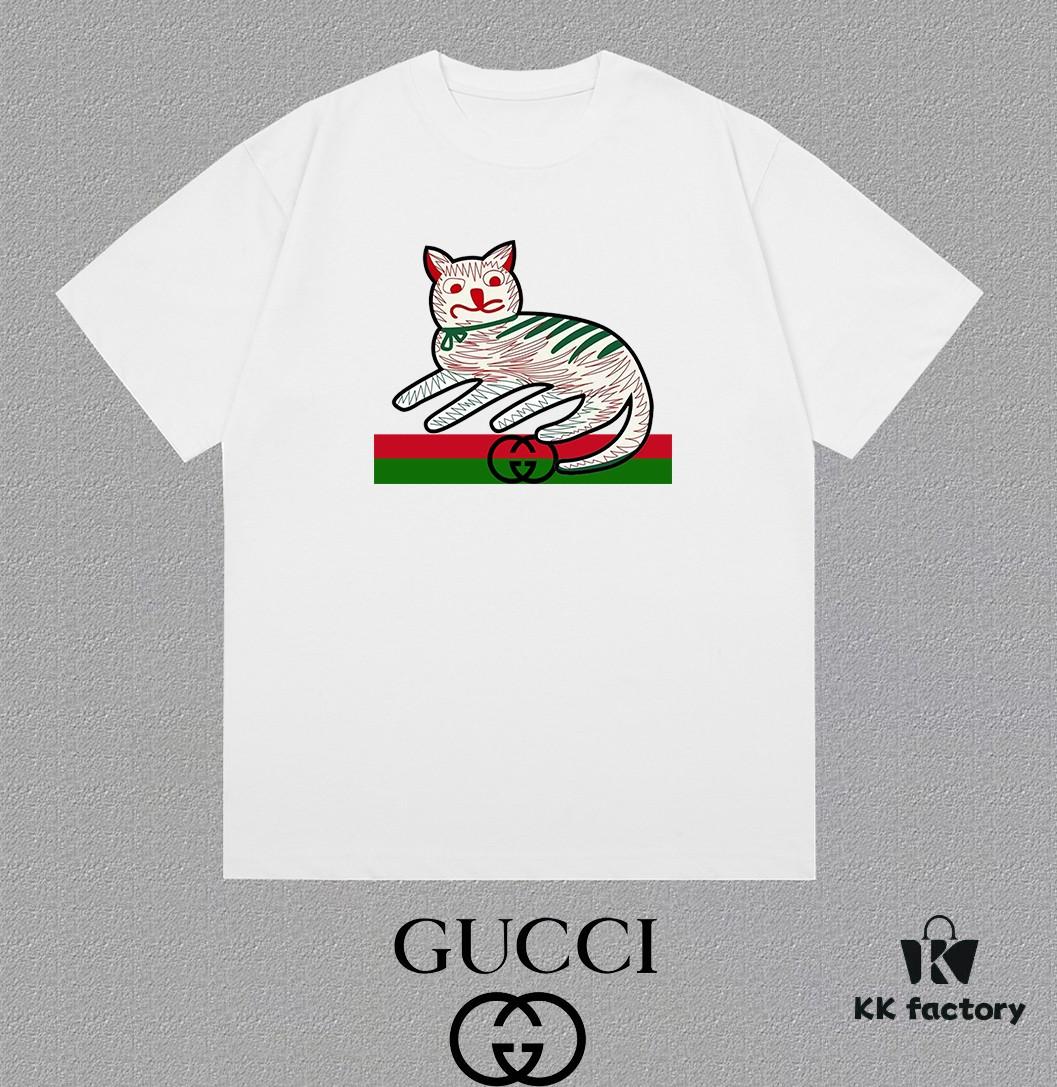 6931363b908475d562cd9913 GUCCI 25SS Master-Designed New Arrival Printed Round Neck Short-Sleeve T-Shirt 300g