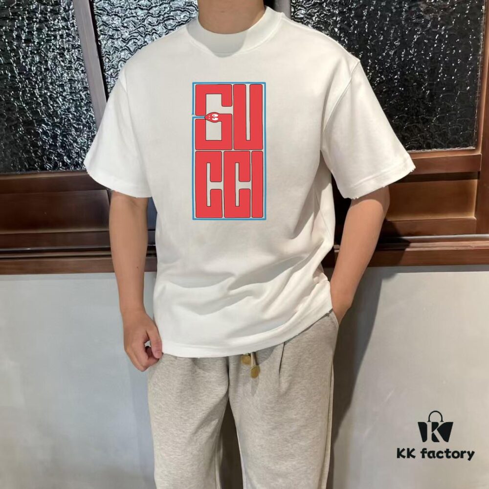 6931365e908475d562cd9919 GUCCI Gucci 25SS Master-Designed New Arrival Printed Round-Neck Short-Sleeve T-Shirt 300g