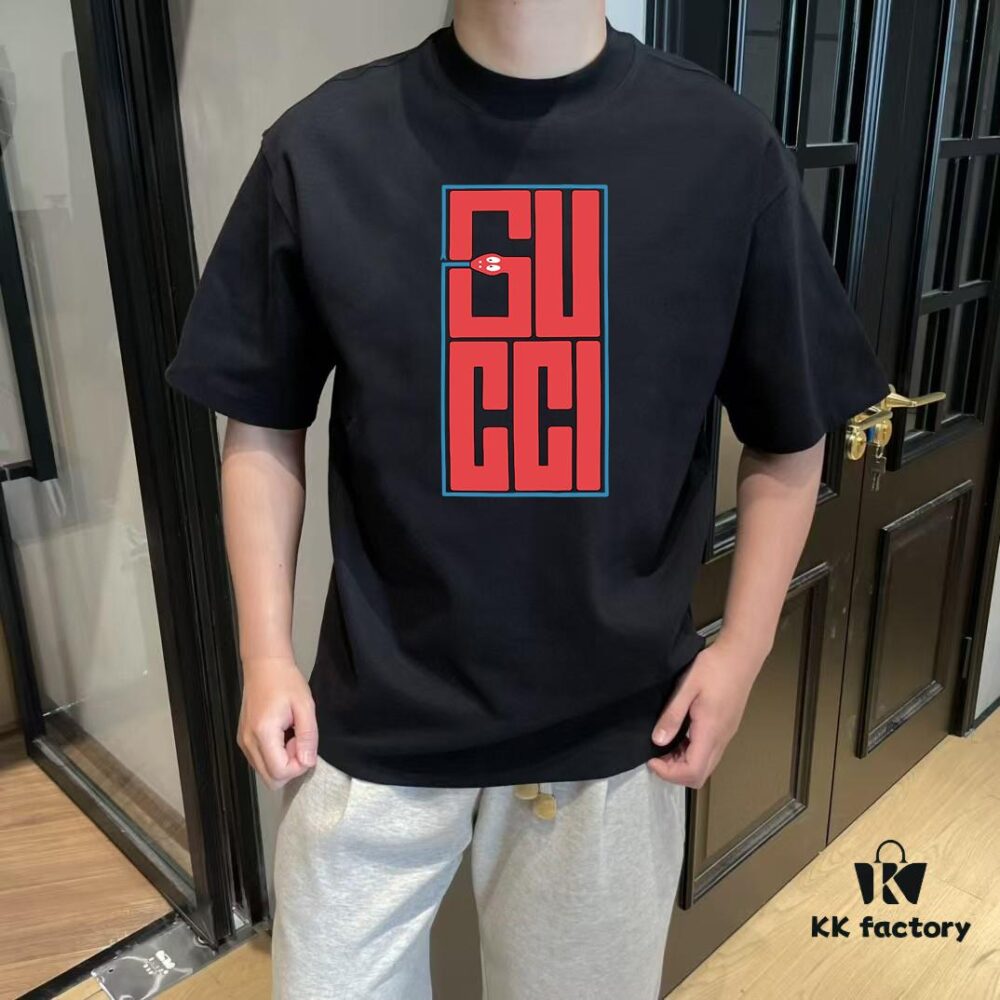 69313671908475d562cd991c GUCCI 25SS Master-Designed Brand New Fashion Print Round-Neck Short-Sleeve T-Shirt, 300g