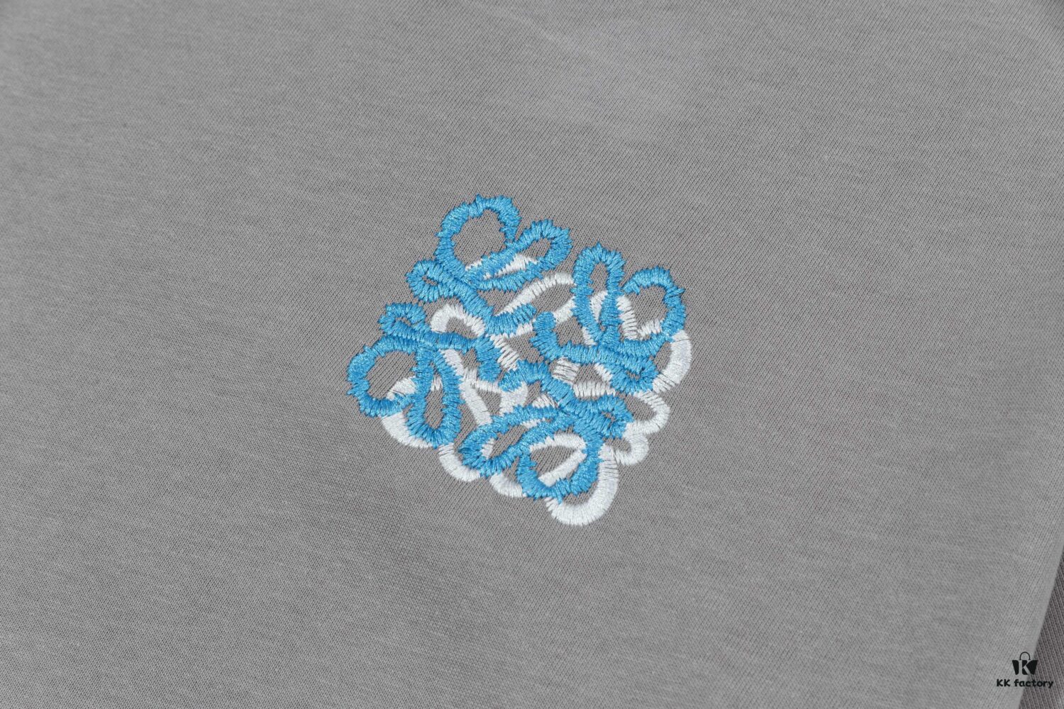 693136c0908475d562cd992d Gucci Embroidered Short Sleeve T-Shirt (Top Quality Version, Different from Standard Stock)