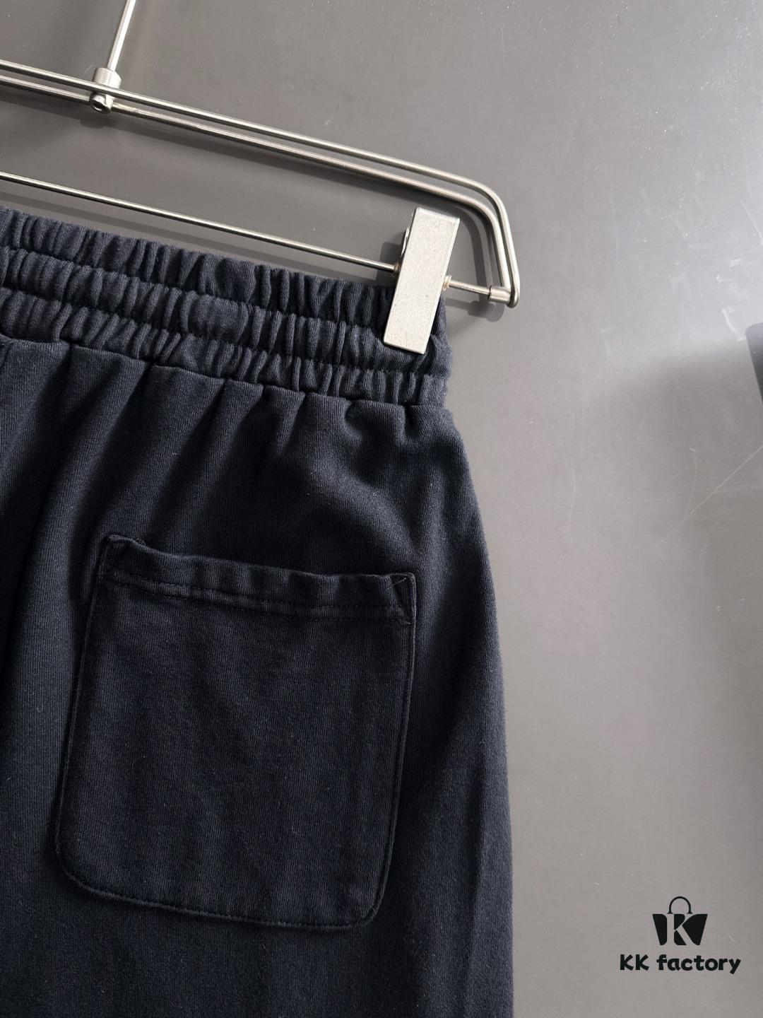 693137ff908475d562cd9994 GUCCI 2025 Spring/Summer New Arrival Elastic Waist Casual Solid Loose Shorts