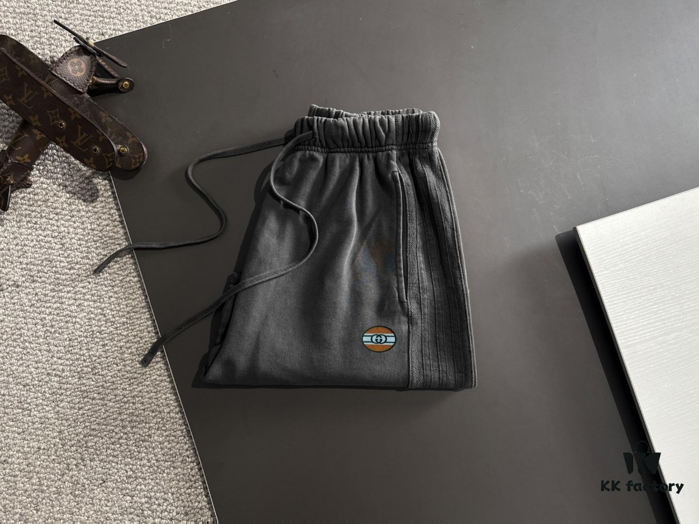 693139d0908475d562cd9a11 High-End GUCCI 2025 Spring/Summer New Arrival Elastic Waist Casual Plain Loose Shorts