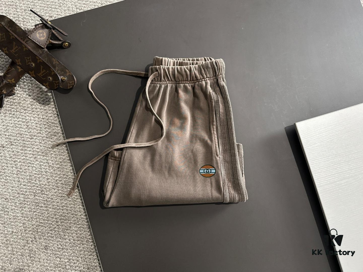 693139e7908475d562cd9a1b GUCCI 2025 Spring/Summer New Arrival Elastic Waist Casual Solid Loose Shorts
