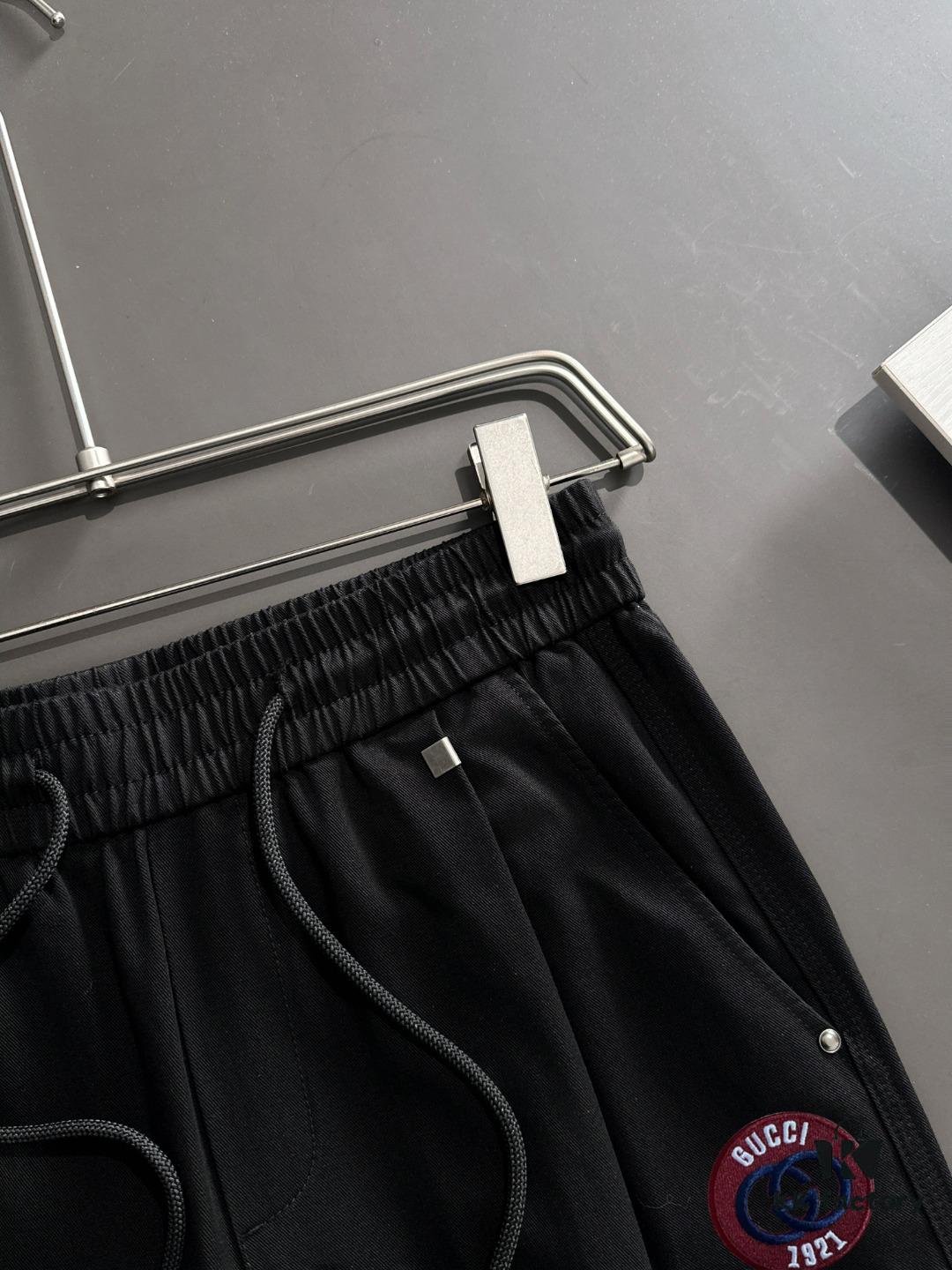 69313a43908475d562cd9a40 GUCCI 2025 Spring/Summer New Elastic Waist Casual Pants, Lightweight Custom Counter Fabric, Breathable and Comfortable, Exquisite Details, Brand Design Concept, High Quality, Soft and Smooth Touch