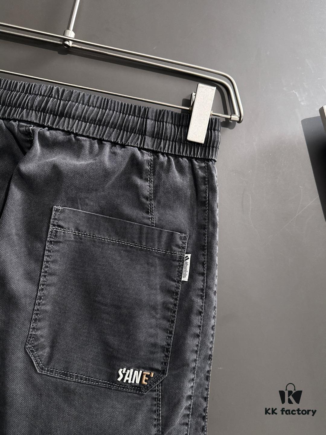 69313a7c908475d562cd9a4d GUCCI 2025 Spring/Summer New Elastic Waist Casual Pants, Lightweight Custom Fabric from Counter, Highly Breathable and Comfortable, Exquisite Details, Brand Design Concept Reflecting High Quality, Soft and Smooth Texture, Showcasing a Perfect Relaxed Silhouette