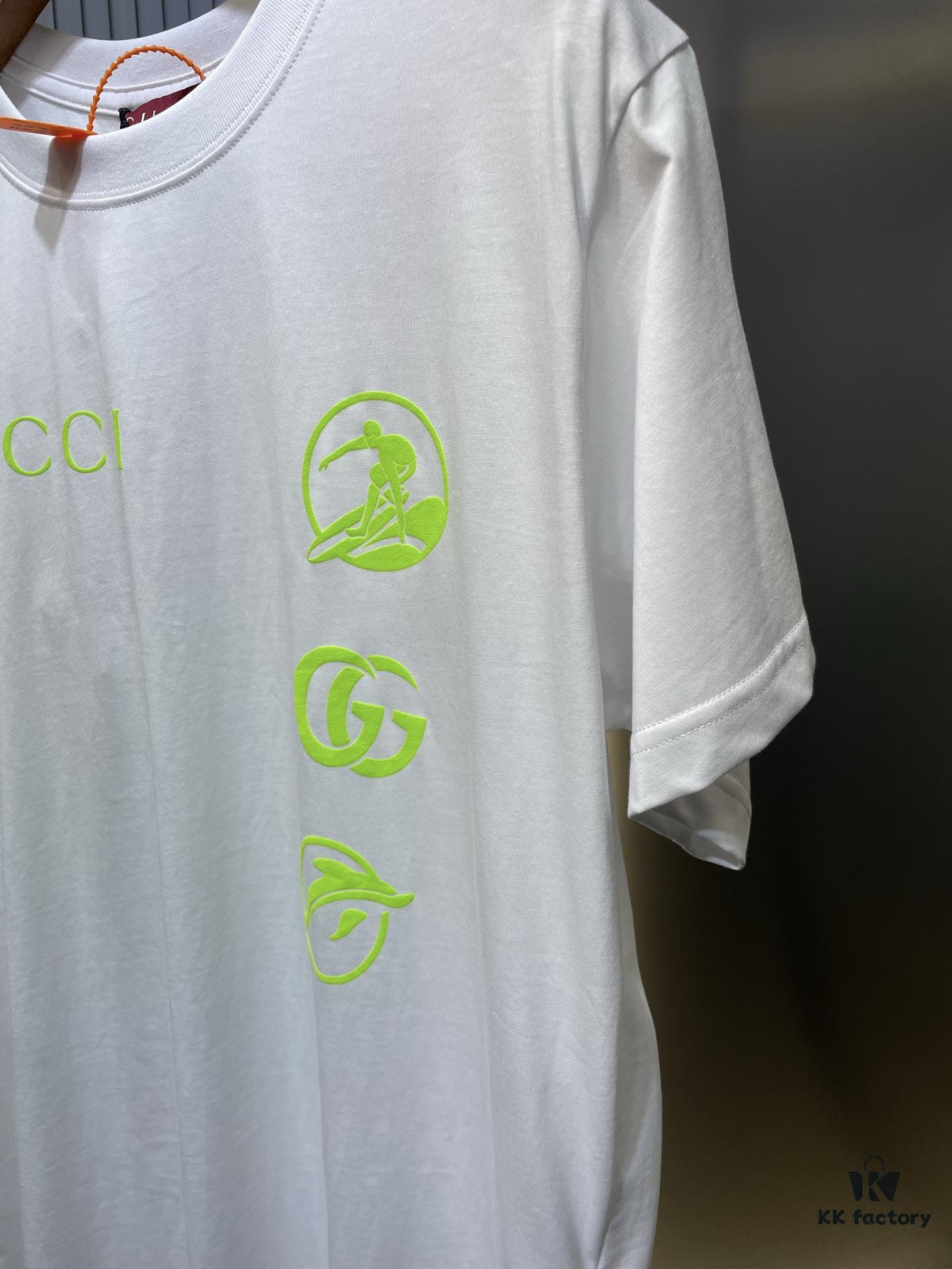 69313c5a908475d562cd9ae5 Gucci 25SS New Arrival Oversized T-Shirt Crafted from Garment-Dyed Knit Cotton, Featuring Gucci Logo Print on Front and Gucci Surfer Print on Back