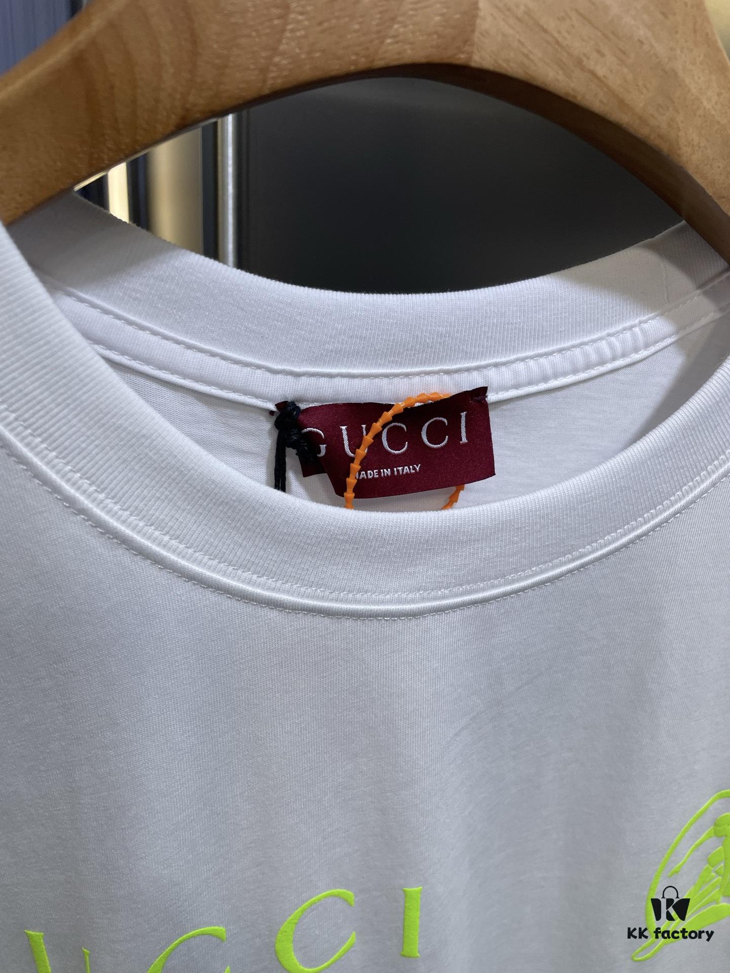 69313c6a908475d562cd9aeb Gucci 25SS New Arrival Oversized T-Shirt Crafted from Garment-Dyed Knit Cotton, Featuring Gucci Logo Print on Front and Gucci Surfer Print on Back
