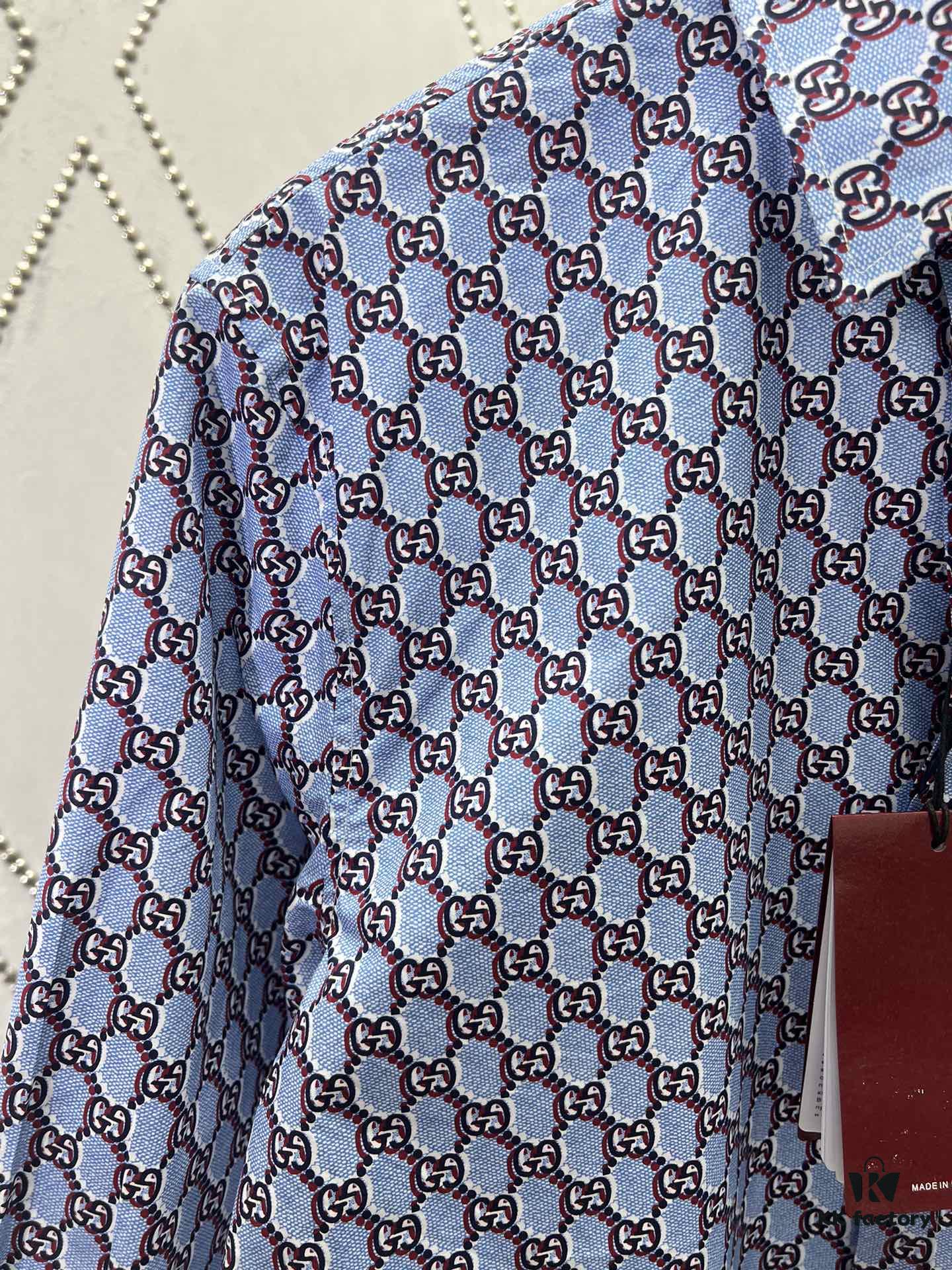69313cac908475d562cd9b04 Gucci 25SS New Arrival Cotton Shirt in Light Blue and Ancho Red with GG Shadow Print