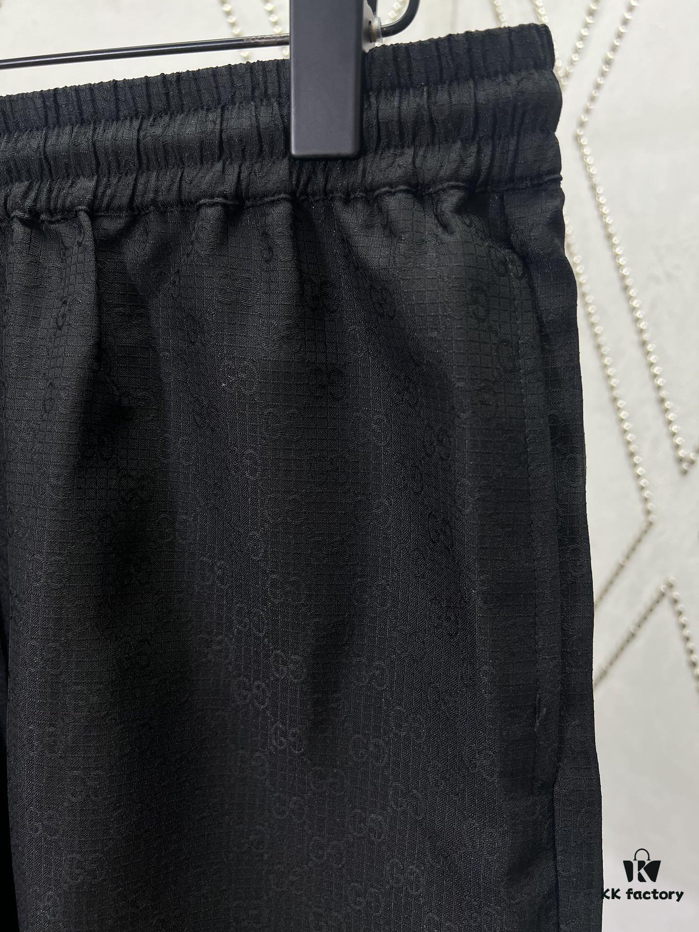 69313e4b908475d562cd9b6c Gucci 25SS New Arrival Shorts Featuring the Iconic GG Pattern as a Tribute to Founder Guccio Gucci
