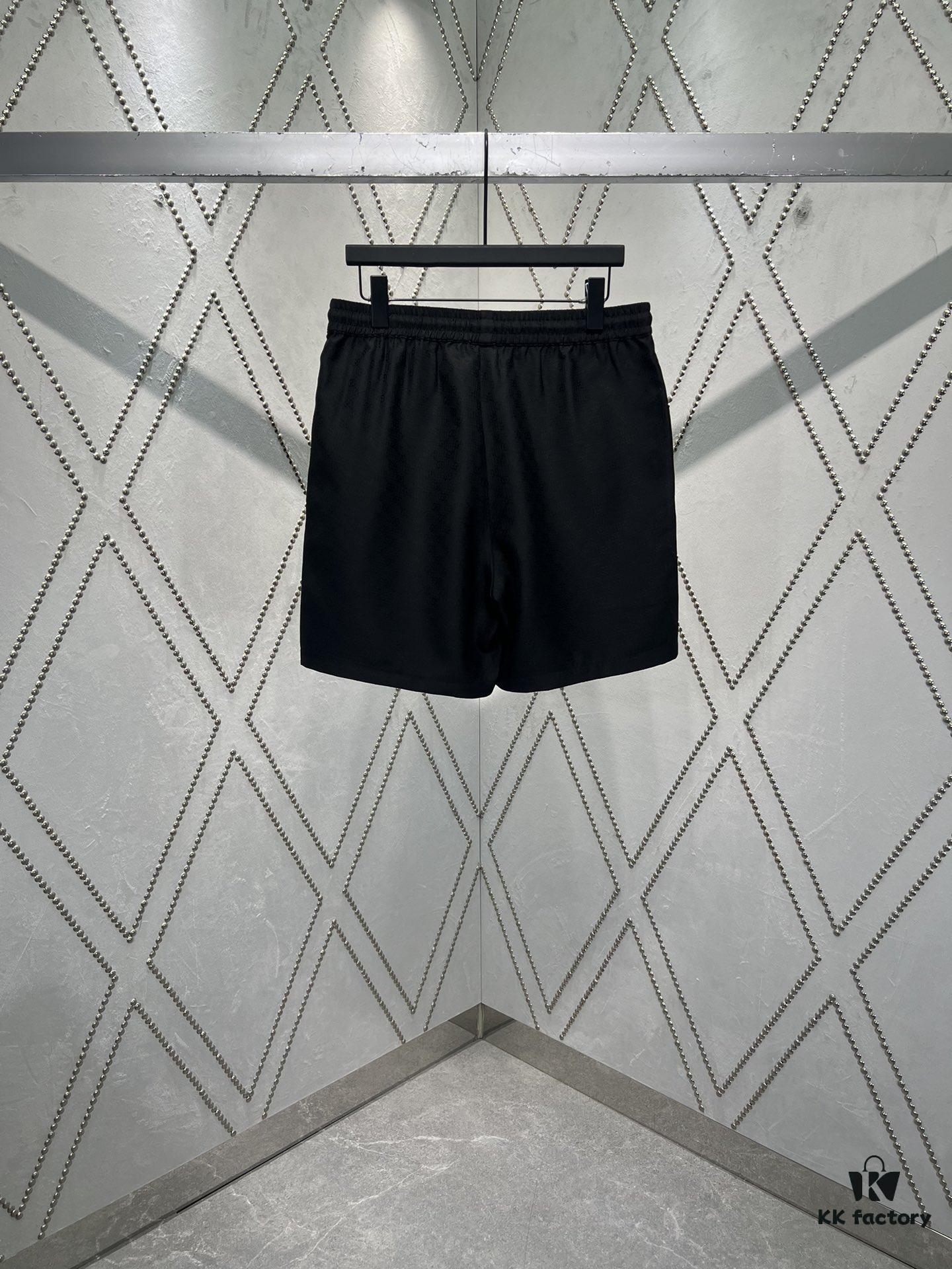 69313e56908475d562cd9b6f Gucci 25SS New Arrival Shorts Featuring the Iconic GG Pattern as a Tribute to Founder Guccio Gucci