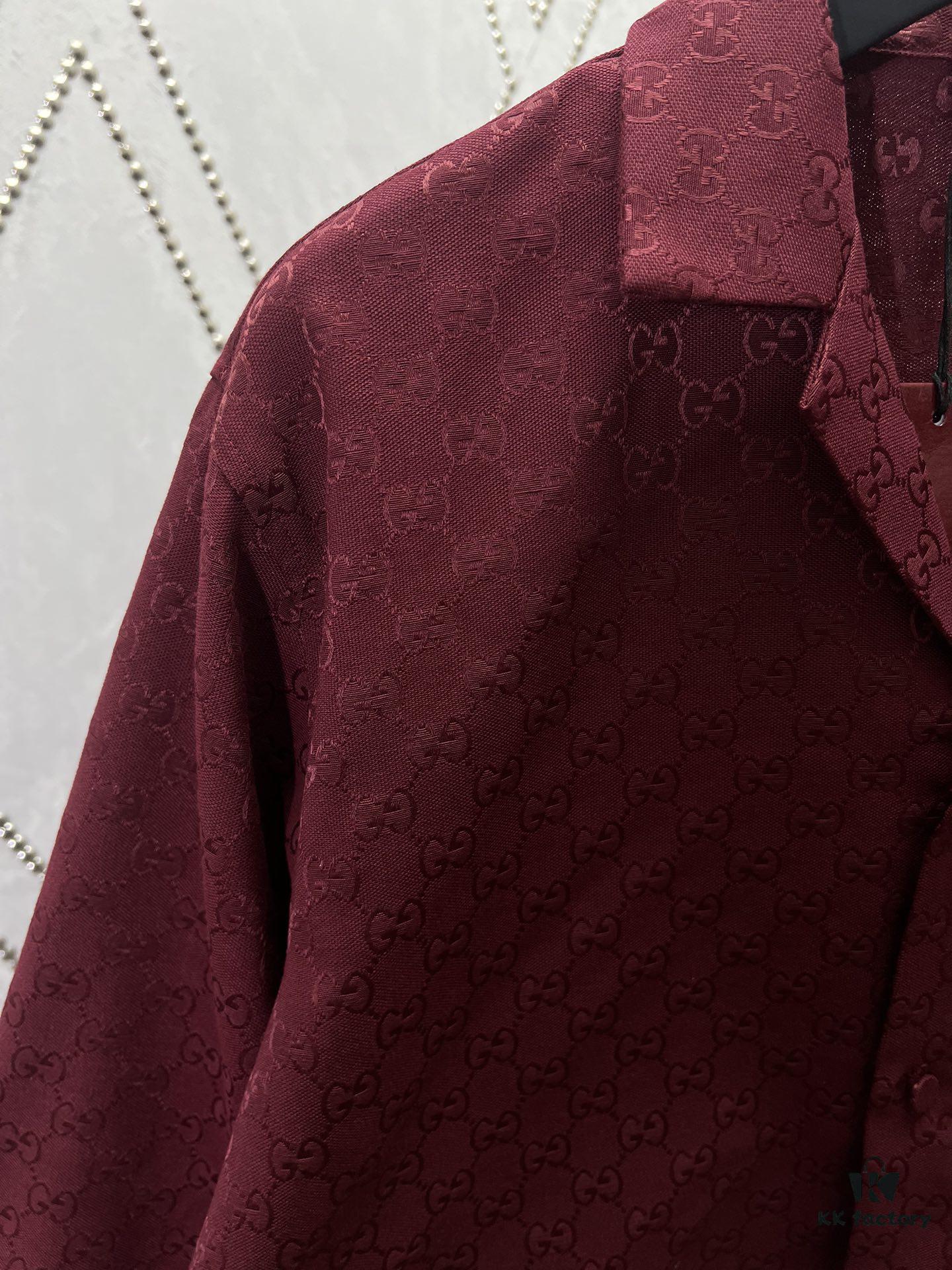 69313f33908475d562cd9b9d Gucci 25SS New Arrival Letter Intertwined Pattern Shirt Inspired by Founder Guccio Gucci's Name, Crafted in GG Canvas with Side Slits