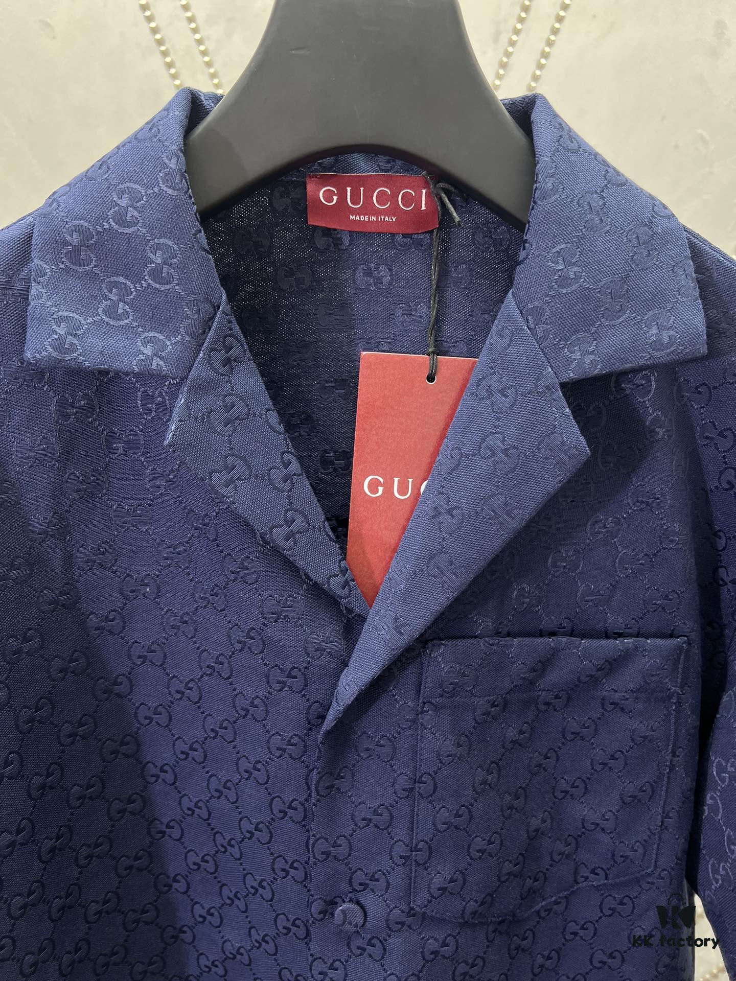 Gucci 25SS New Arrival Letter Interlocking Pattern Shirt Inspired by Founder Guccio Gucci's Name, Crafted in GG Canvas with Side Slits, Regular Fit