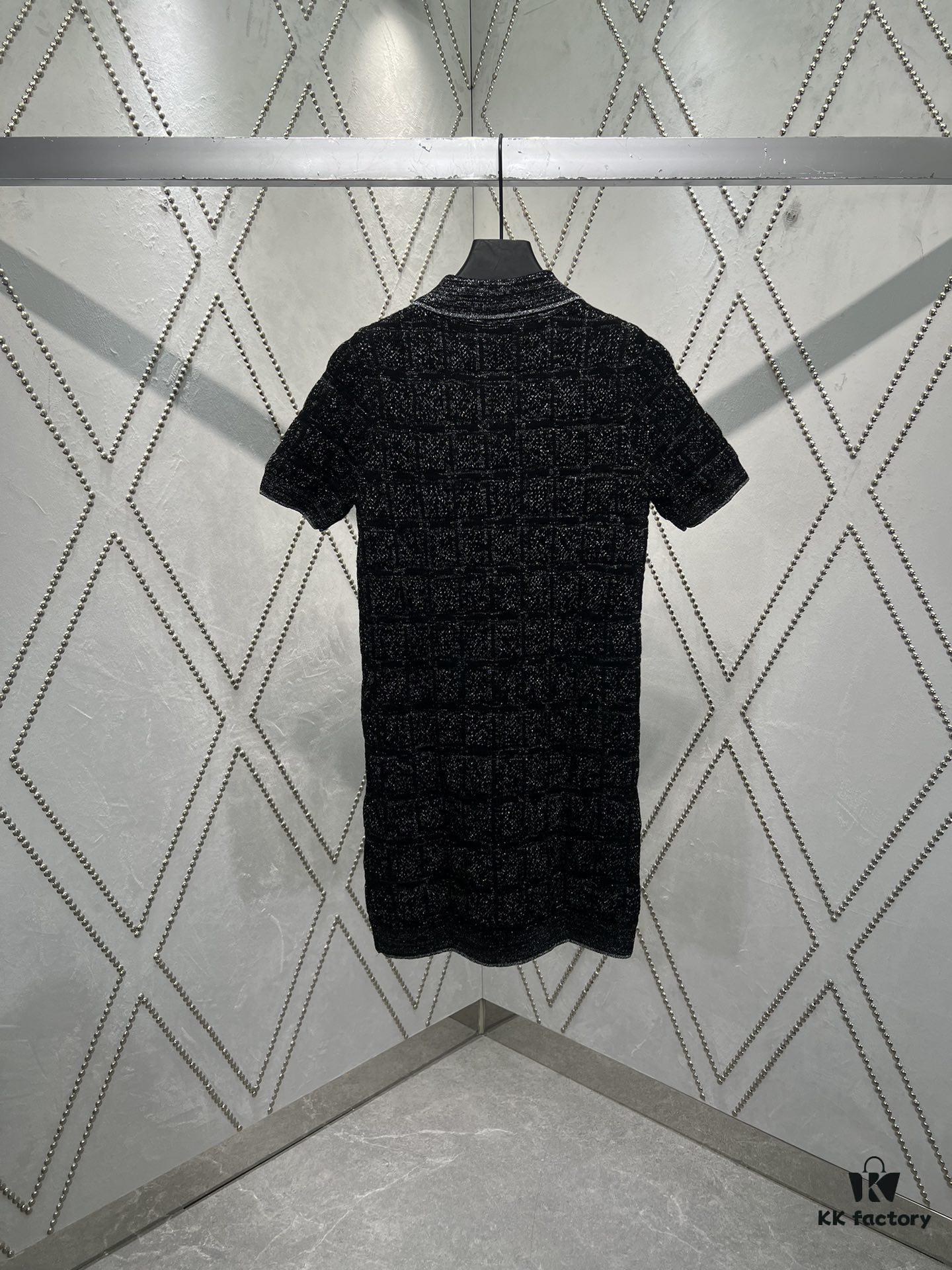 69314043908475d562cd9bef Gucci 25SS New Round Neck Top Crafted from Premium Wool with Metallic Thread Tartan Jacquard Fabric, Featuring a Circular Interlocking Double G Button on the Back