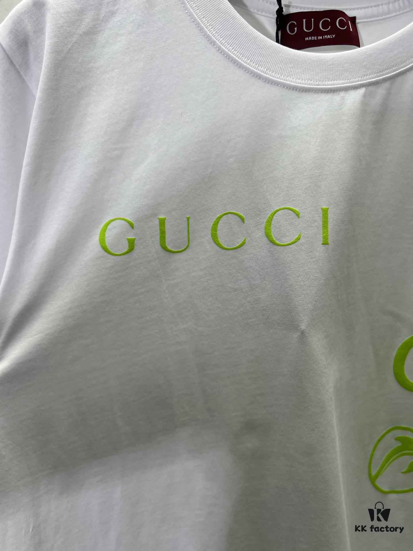 69314114908475d562cd9c1f Gucci 25SS New Arrival Oversized T-Shirt Crafted from Garment-Dyed Knit Cotton, Featuring Gucci Logo Print on the Front and Gucci Surfer Print on the Back