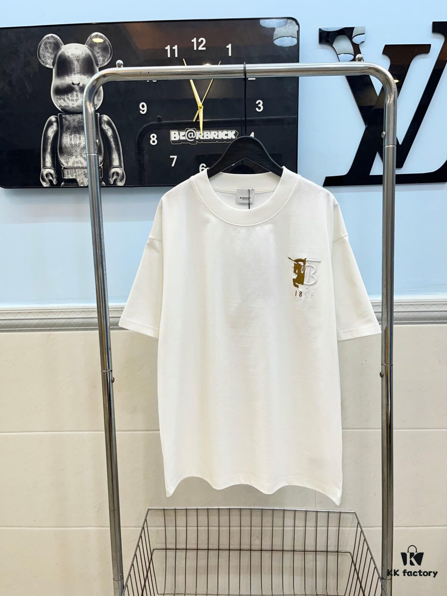 6931427d908475d562cd9c73 BURBERRY Logo Embroidered Short-Sleeve T-Shirt