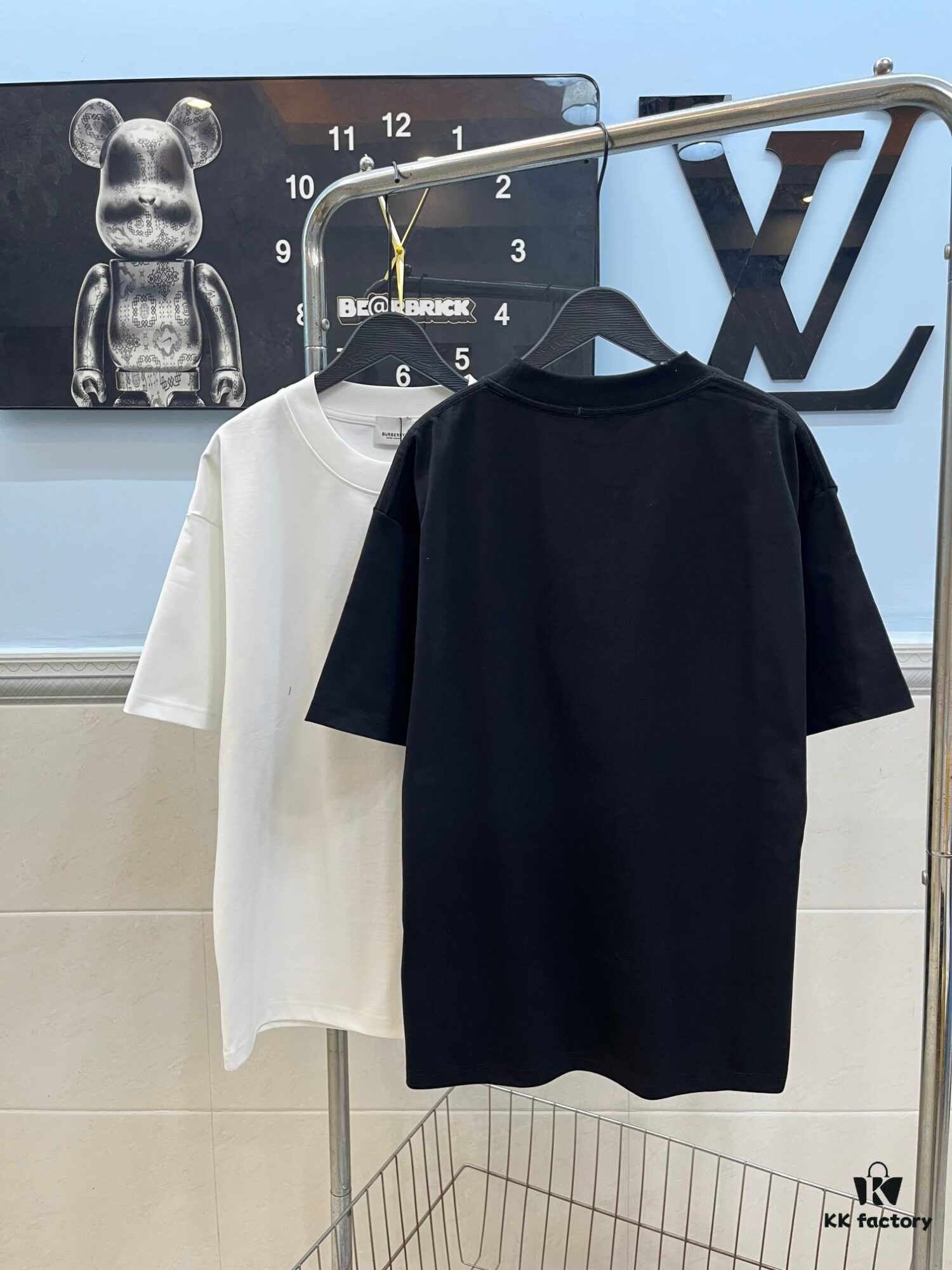 6931427e908475d562cd9c74 BURBERRY Logo Embroidered Short-Sleeve T-Shirt