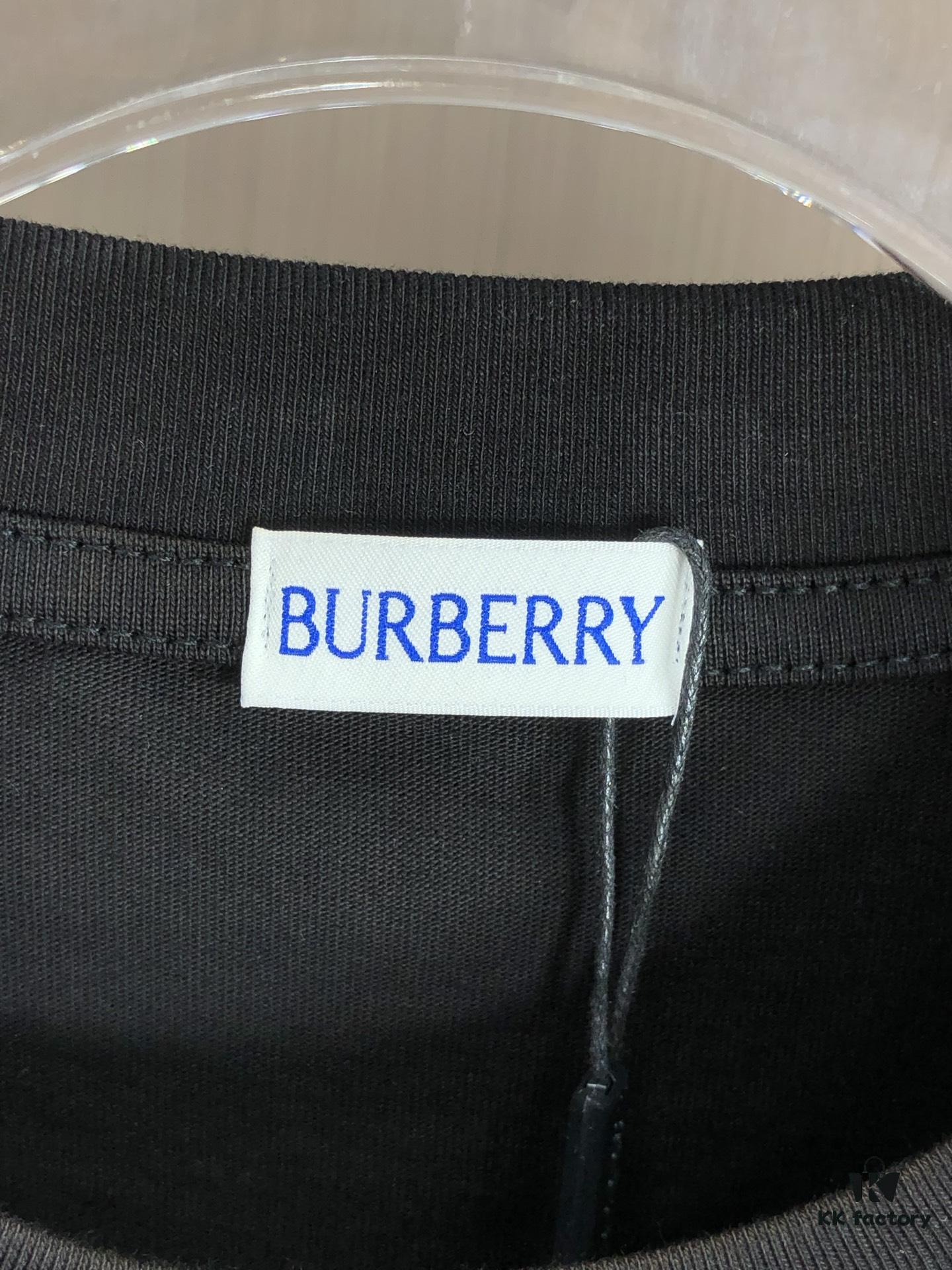 693142f1908475d562cd9c86 BURBERRY 2025 Spring/Summer New Arrival Round Neck Short Sleeve T-Shirt with All-Over Dot Print, Made from 320g Double-Yarn Combed Cotton Fabric, Slightly Loose Fit, Soft and Substantial Fabric Texture, Unisex Design