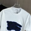 693143c1908475d562cd9c9d BURBERRY 2025 Spring/Summer New Arrival Round Neck Short Sleeve T-Shirt with Contrasting Patch Embroidery, 320g Double Combed Cotton Fabric, Slightly Loose Unisex Fit