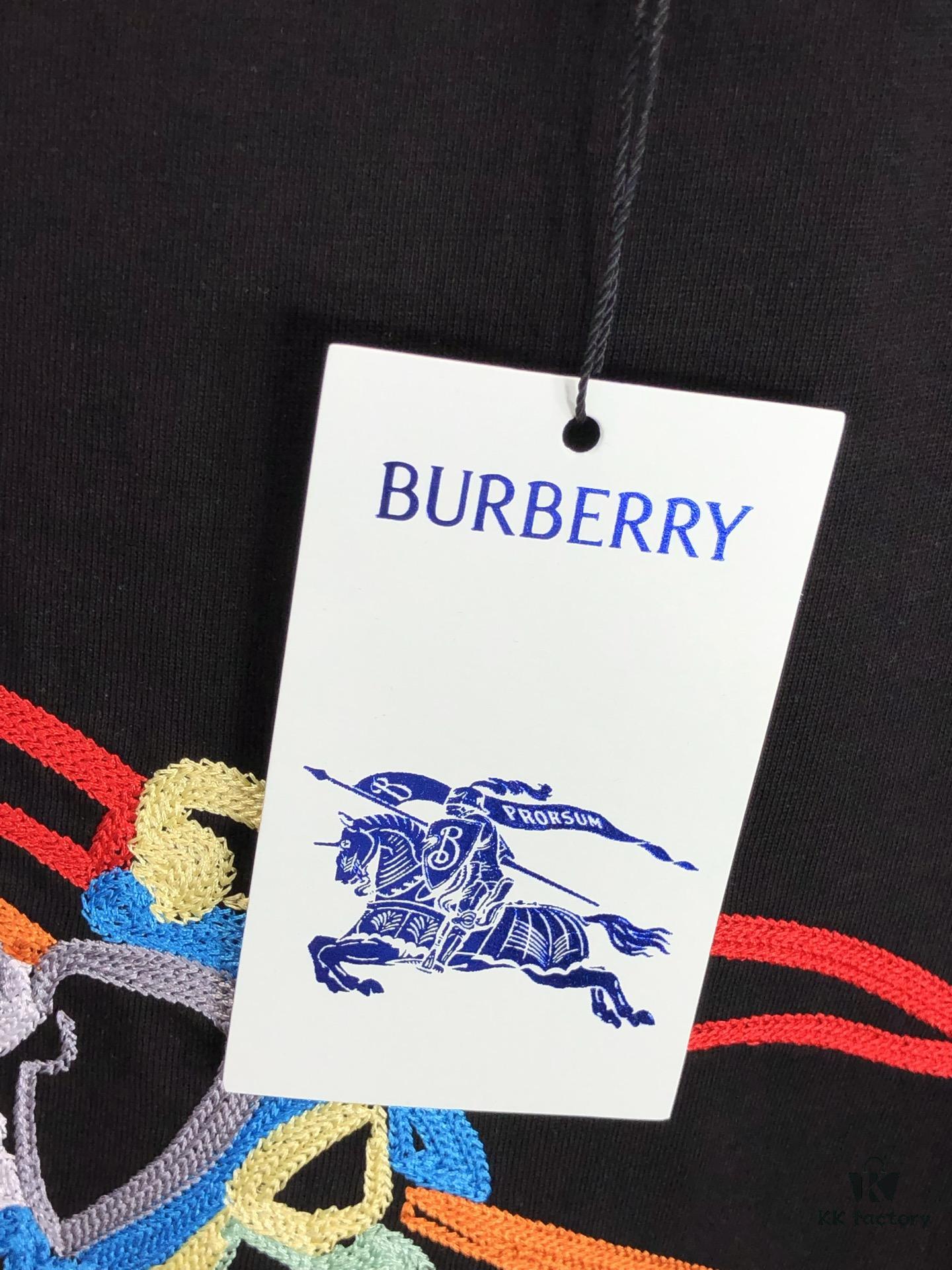 69314411908475d562cd9cb2 BURBERRY 2025 Spring/Summer New Arrival Round Neck Short Sleeve T-Shirt with Equestrian Chain Embroidery, 320g Double Combed Cotton Fabric, Slightly Loose Unisex Fit