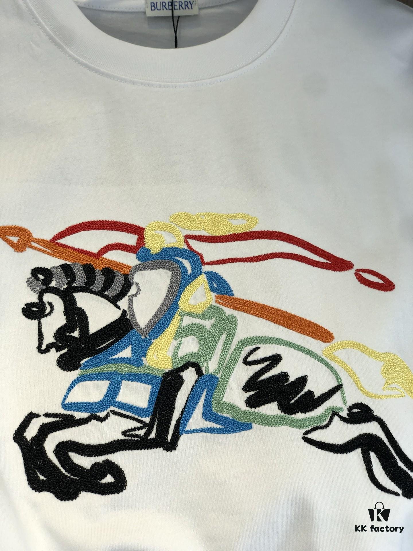 69314434908475d562cd9cbe BURBERRY 2025 Spring/Summer New Arrival Round Neck Short Sleeve T-Shirt with Equestrian Chain Embroidery, 320g Double Combed Cotton Fabric, Slightly Loose Unisex Fit