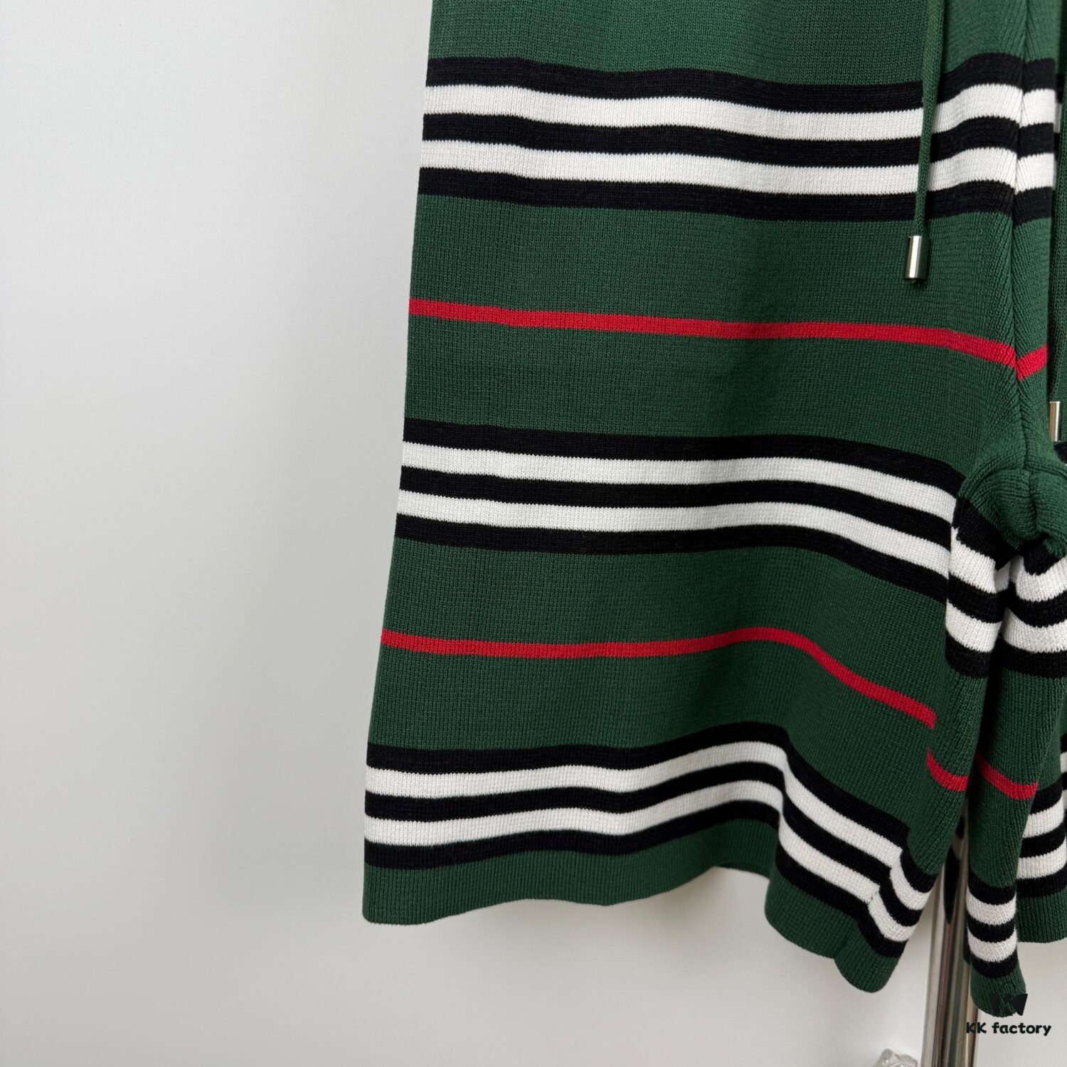 69314752908475d562cd9d7d New Burberry Classic Green Striped Knit Straight Shorts Unisex