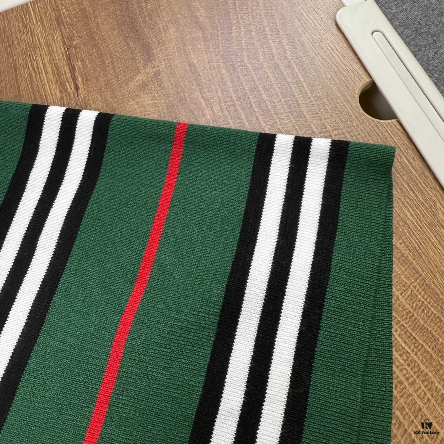 6931475f908475d562cd9d81 New Burberry Classic Green Striped Knit Straight Shorts Unisex