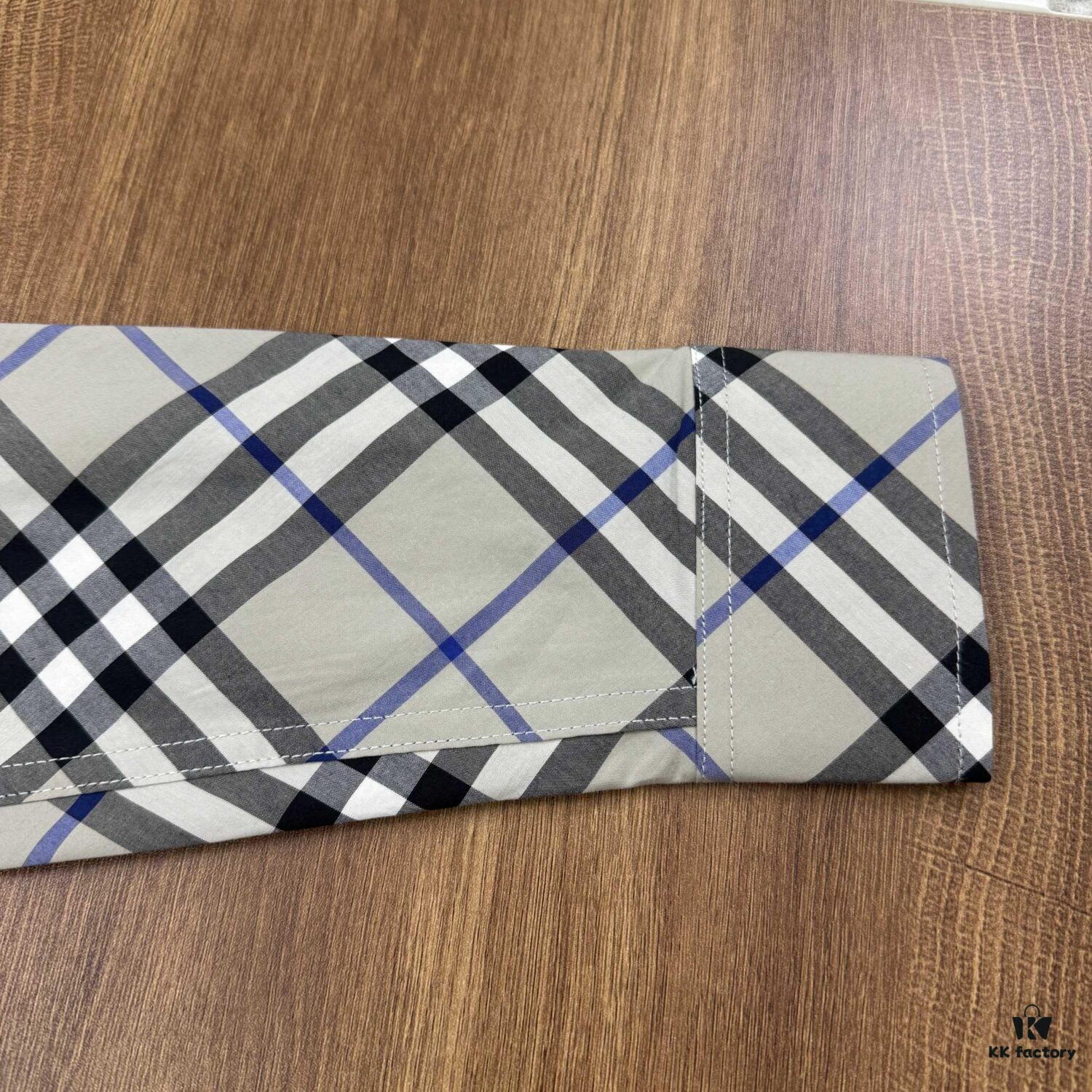 693148f7908475d562cd9dcc New BBR Burberry 24SS Autumn/Winter Plaid Alignment Shirt Official Website 1:1 Original Quality