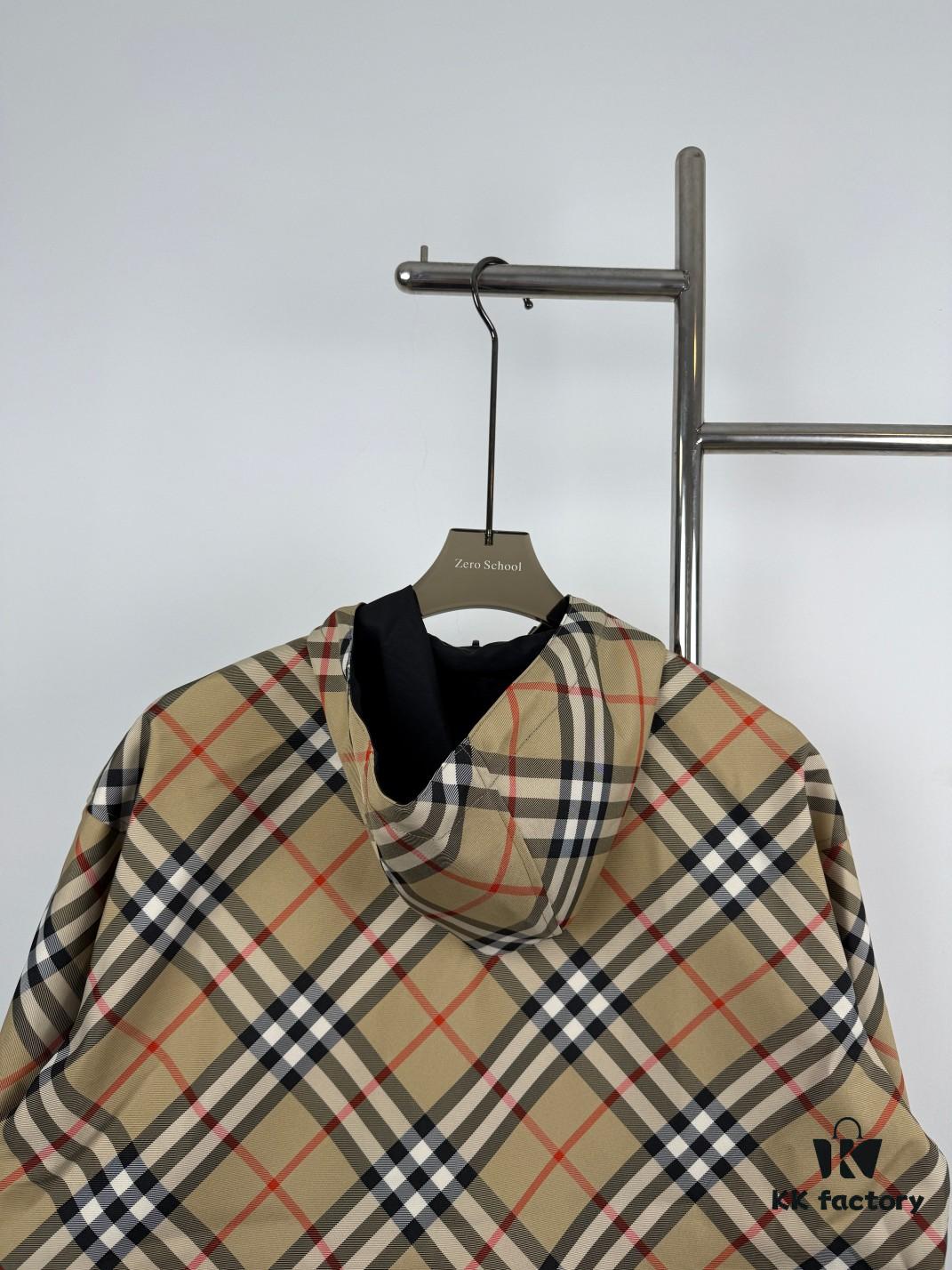 693149eb908475d562cd9e12 New Burberry Check Pattern Knight Horse Double-Sided Lightweight Hooded Jacket