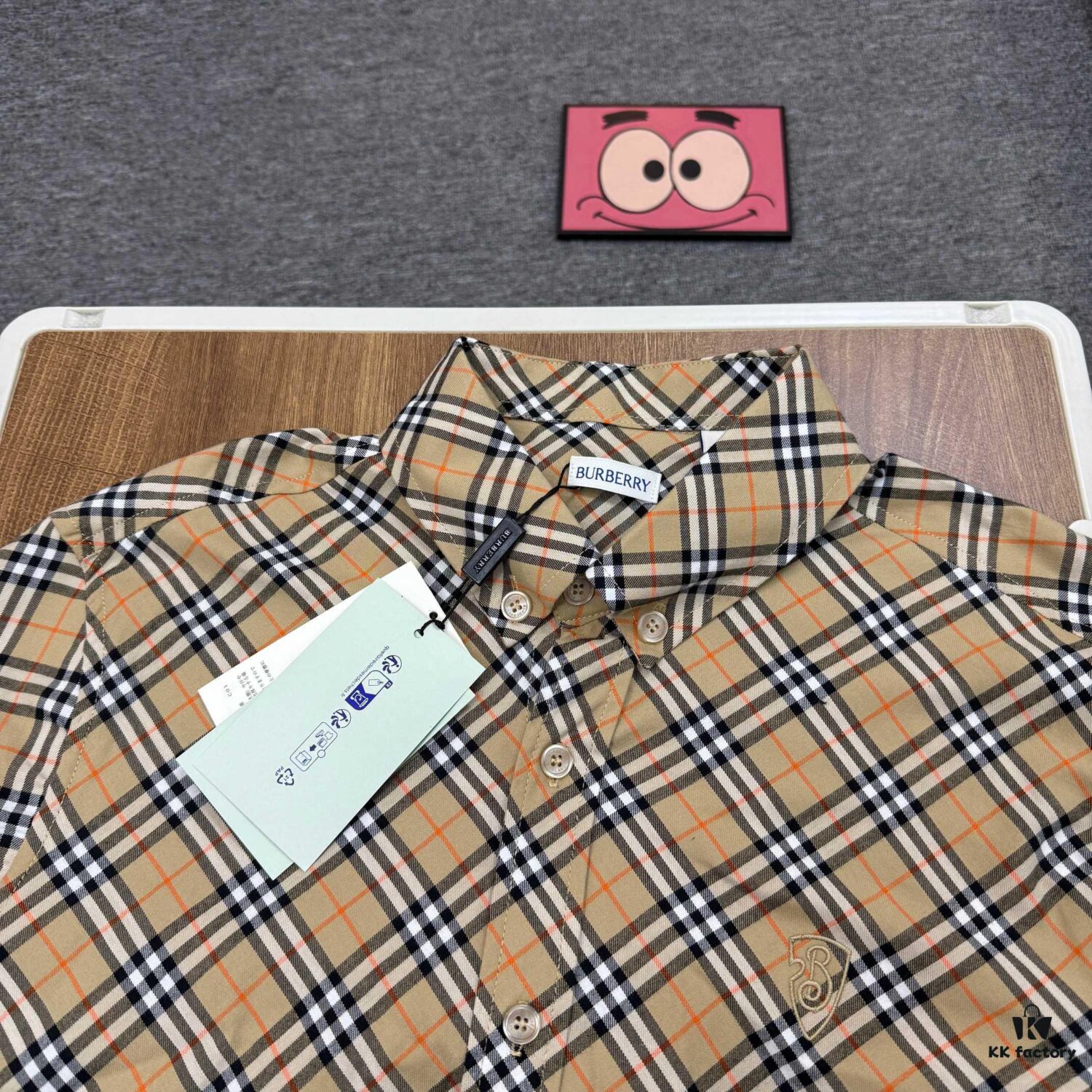 69314a35908475d562cd9e27 New Burberry 24SS Embroidered Check Cotton Shirt