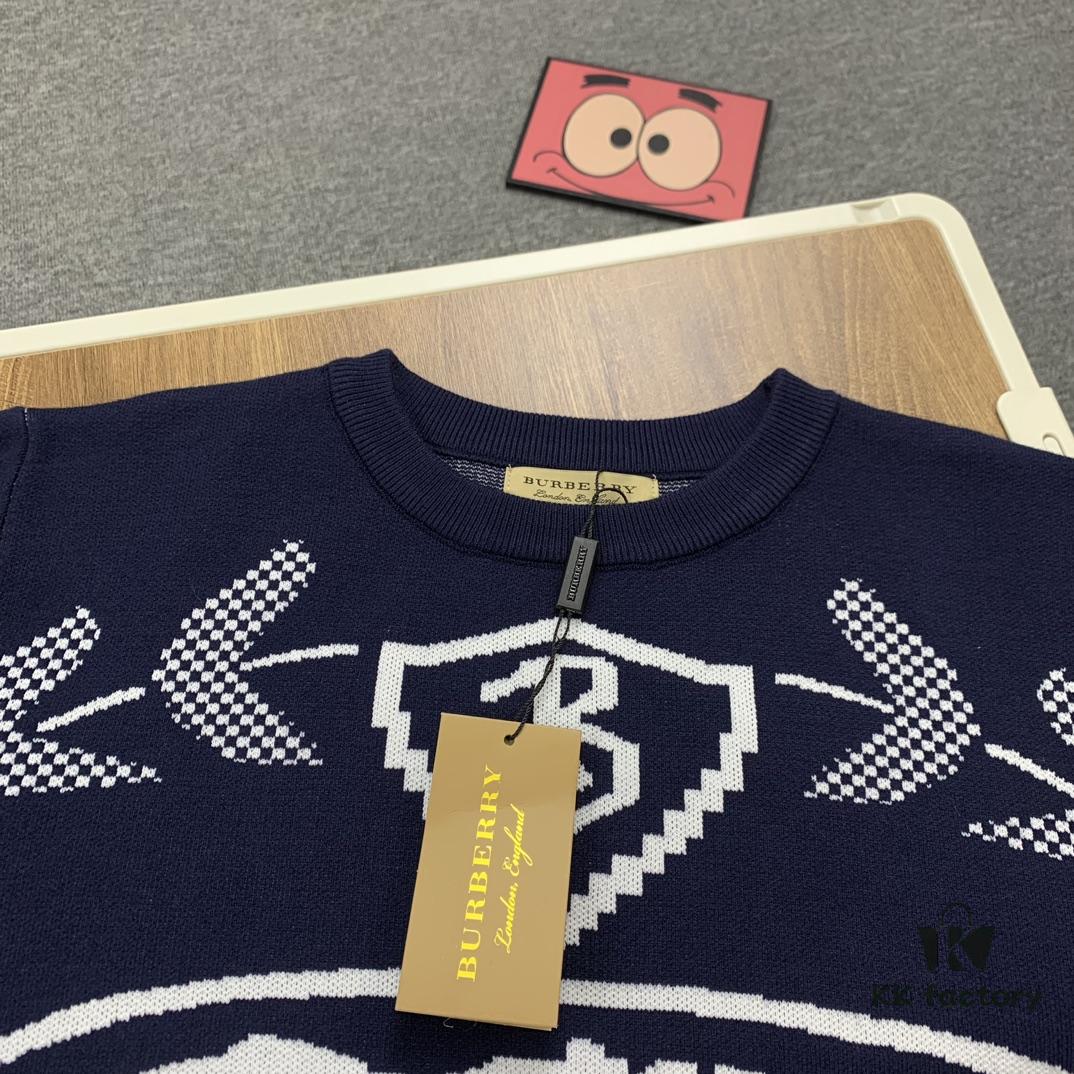 New BURBERRY Classic Blue Equestrian Knight Jacquard Crew-Neck Knit Sweater for Couples - Premium Original Single Version