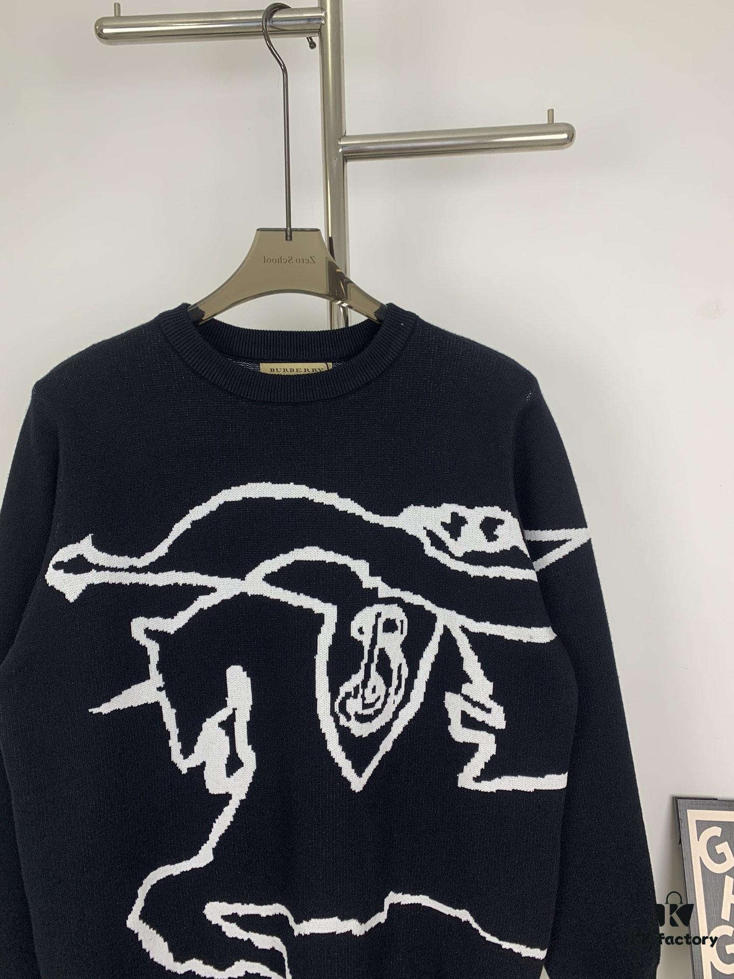 69314a63908475d562cd9e38 New BURBERRY BBR 24SS Limited Edition Equestrian Knight Black Horse Jacquard Knitwear Unisex Crew Neck Sweater