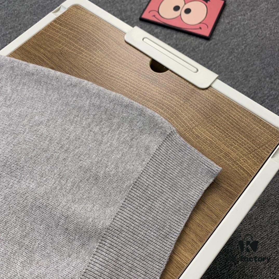 69314b03908475d562cd9e5b New BURBERRY Classic Horse and Wheat Jacquard Crew Neck Sweater