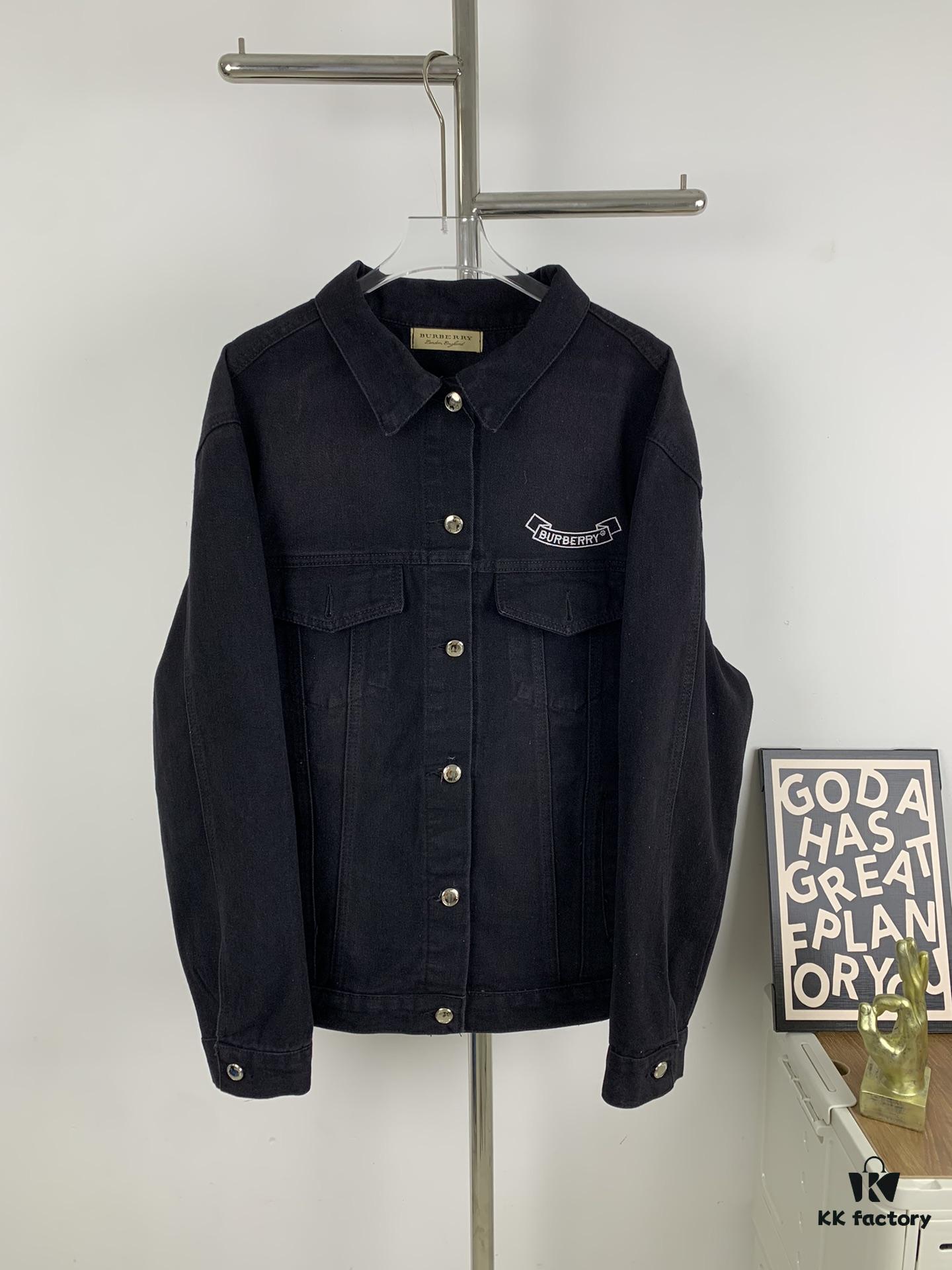 69314b80908475d562cd9e72 New Burberry & Supreme 2024 Collaborative Embroidered Horse Motif Denim Jacket Unisex