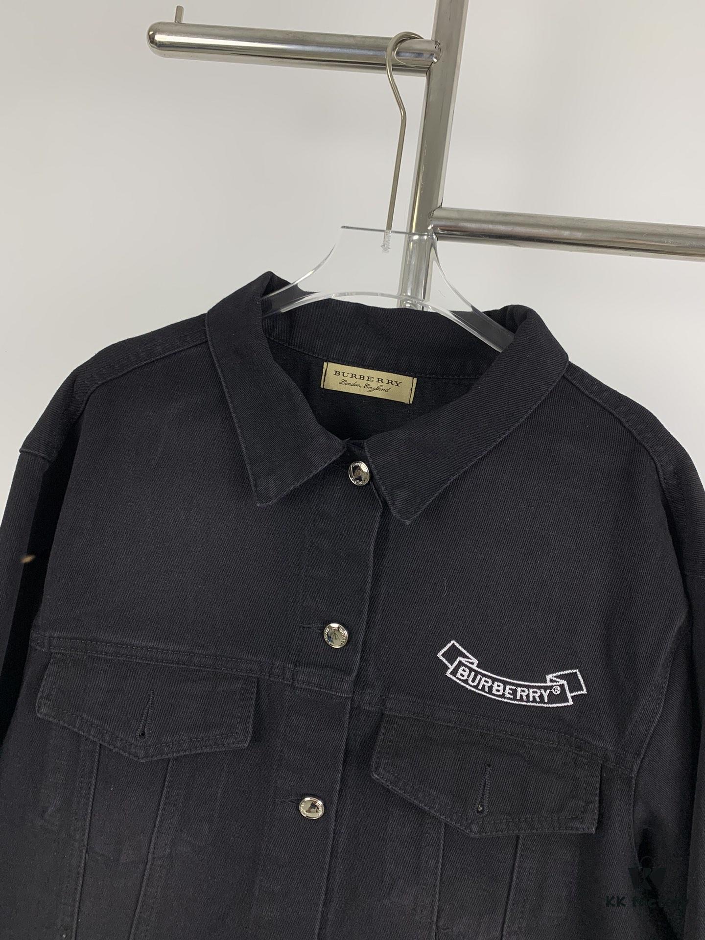 69314baf908475d562cd9e75 New Burberry & Supreme 2024 Collaborative Embroidered Horse Motif Denim Jacket Unisex